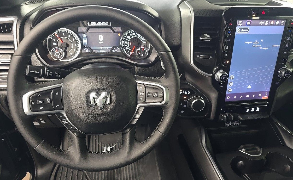 2025 RAM 1500 Big Horn Crew Cab 4x4 5'7' Box