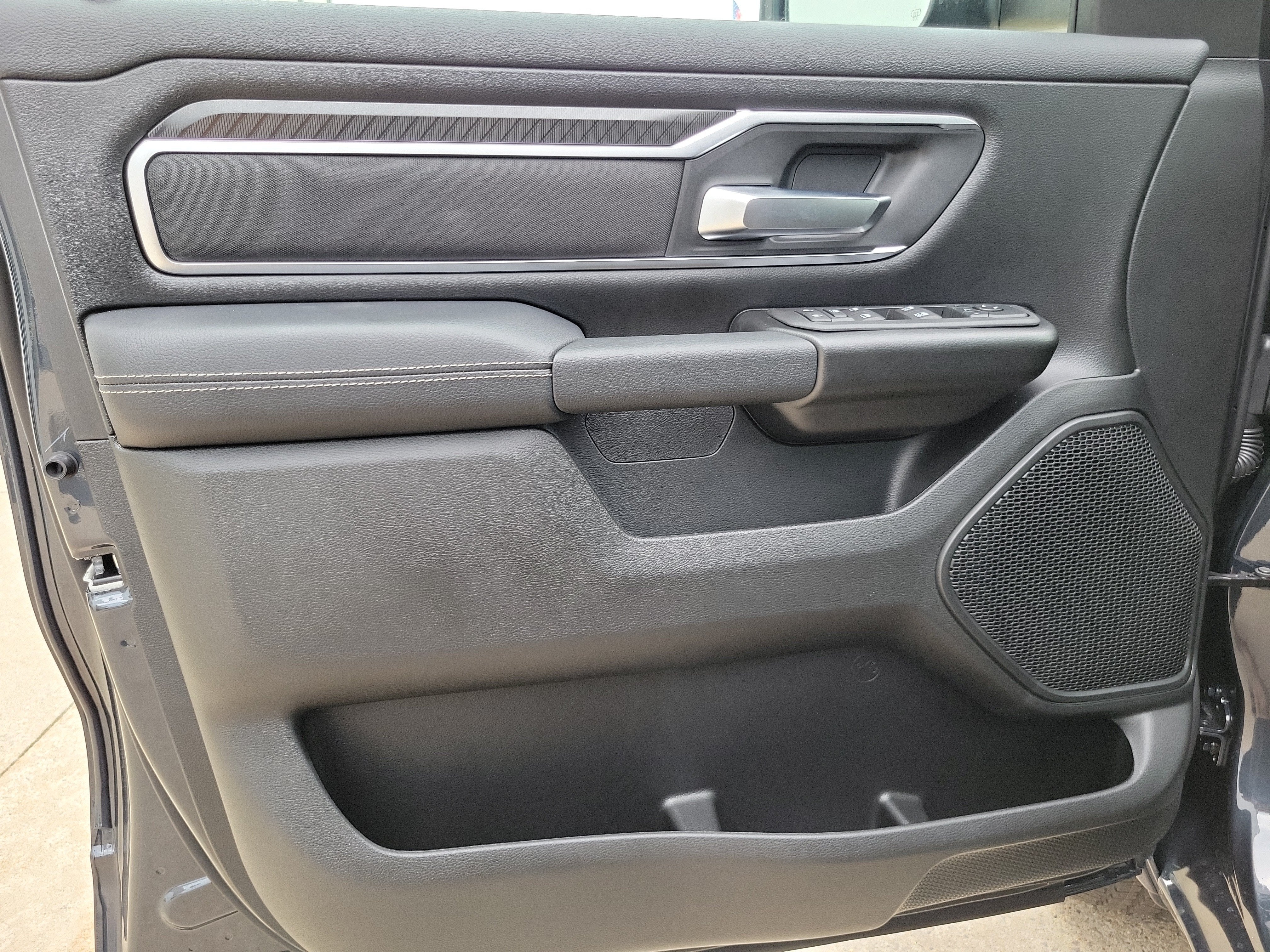 2027 RAM 1500 Big Horn
