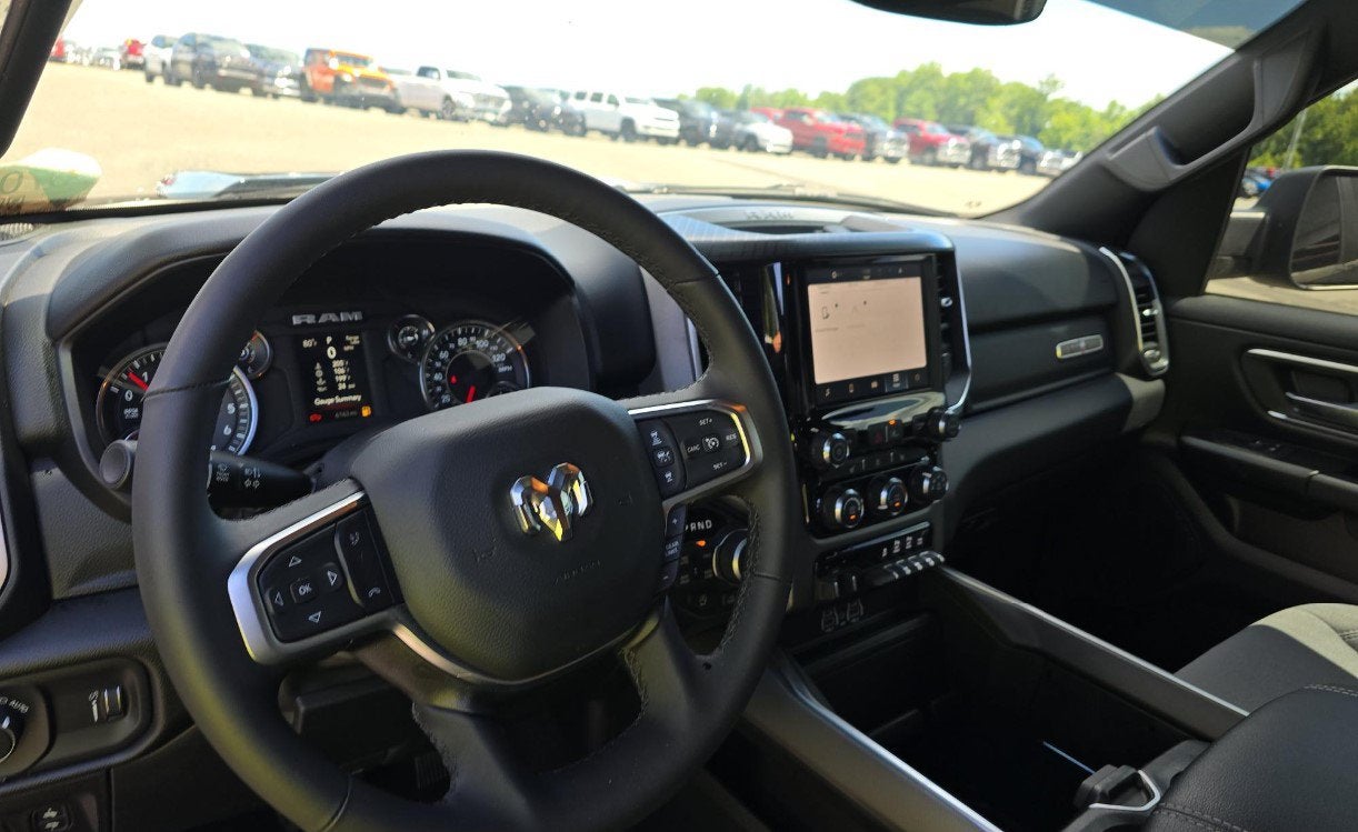 2025 RAM 1500 Lone Star Crew Cab 4x4 5'7' Box