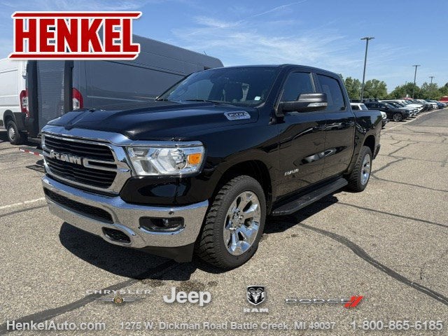 2021 RAM 1500 Big Horn Crew Cab 4x4 5'7' Box