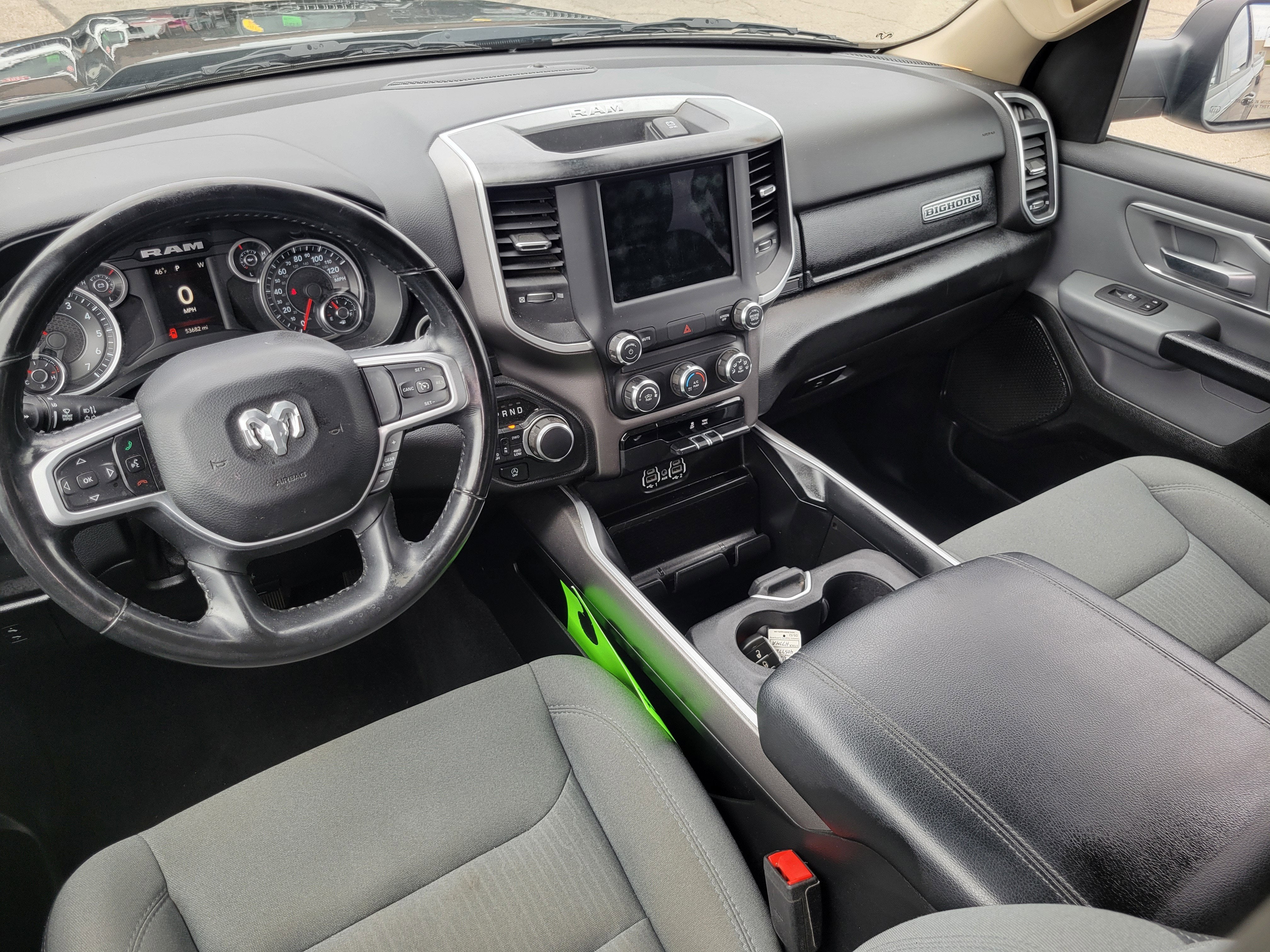 2020 RAM 1500 Big Horn Crew Cab 4x4 5'7' Box