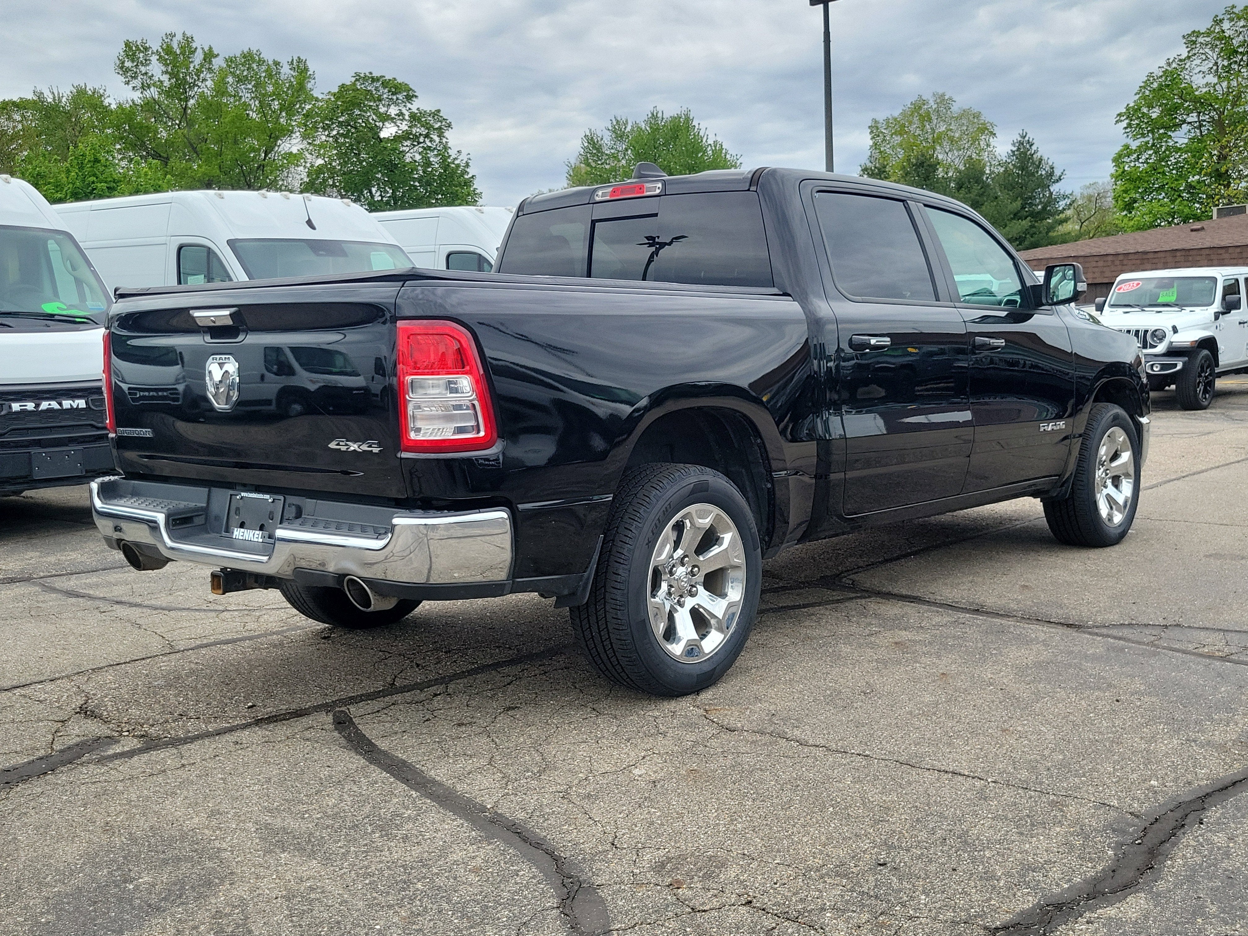 2020 RAM 1500 Big Horn Crew Cab 4x4 5'7' Box