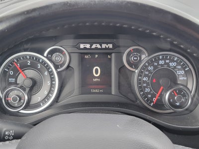 2020 RAM 1500 Big Horn Crew Cab 4x4 5'7' Box