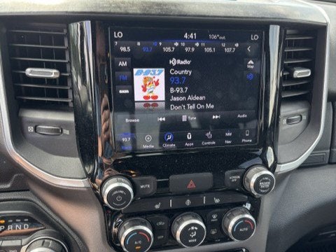 2019 RAM 1500 Big Horn/Lone Star Crew Cab 4x4 5'7' Box