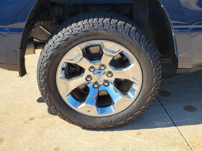 2019 RAM 1500 Big Horn/Lone Star Crew Cab 4x4 5'7' Box