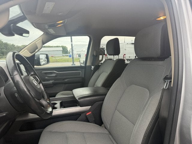 2020 RAM 1500 Big Horn Crew Cab 4x4 5'7' Box