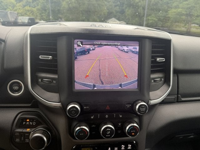 2020 RAM 1500 Big Horn Crew Cab 4x4 5'7' Box