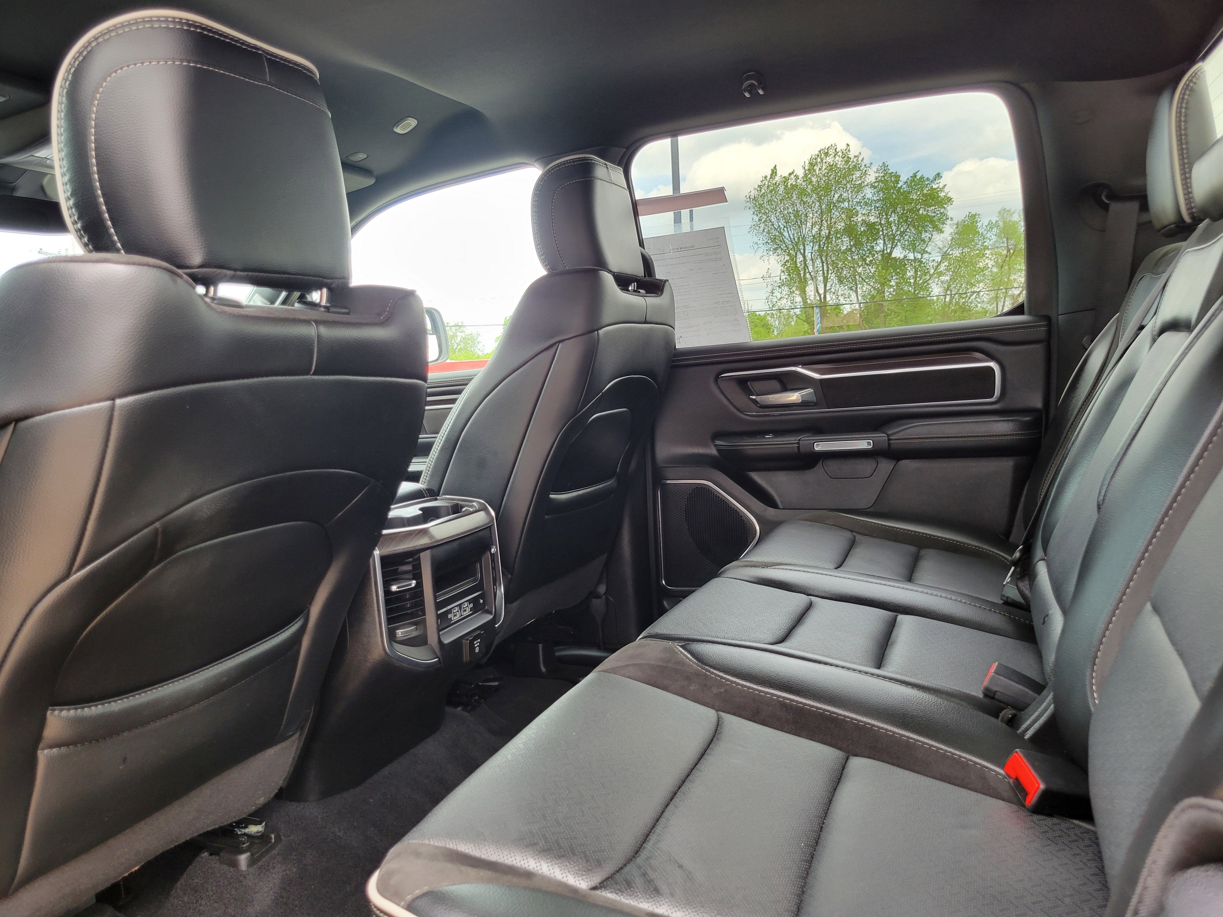 2025 RAM 1500 Laramie Crew Cab 4x4 5'7' Box