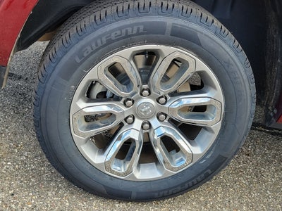 2022 RAM 1500 Laramie Crew Cab 4x4 5'7' Box