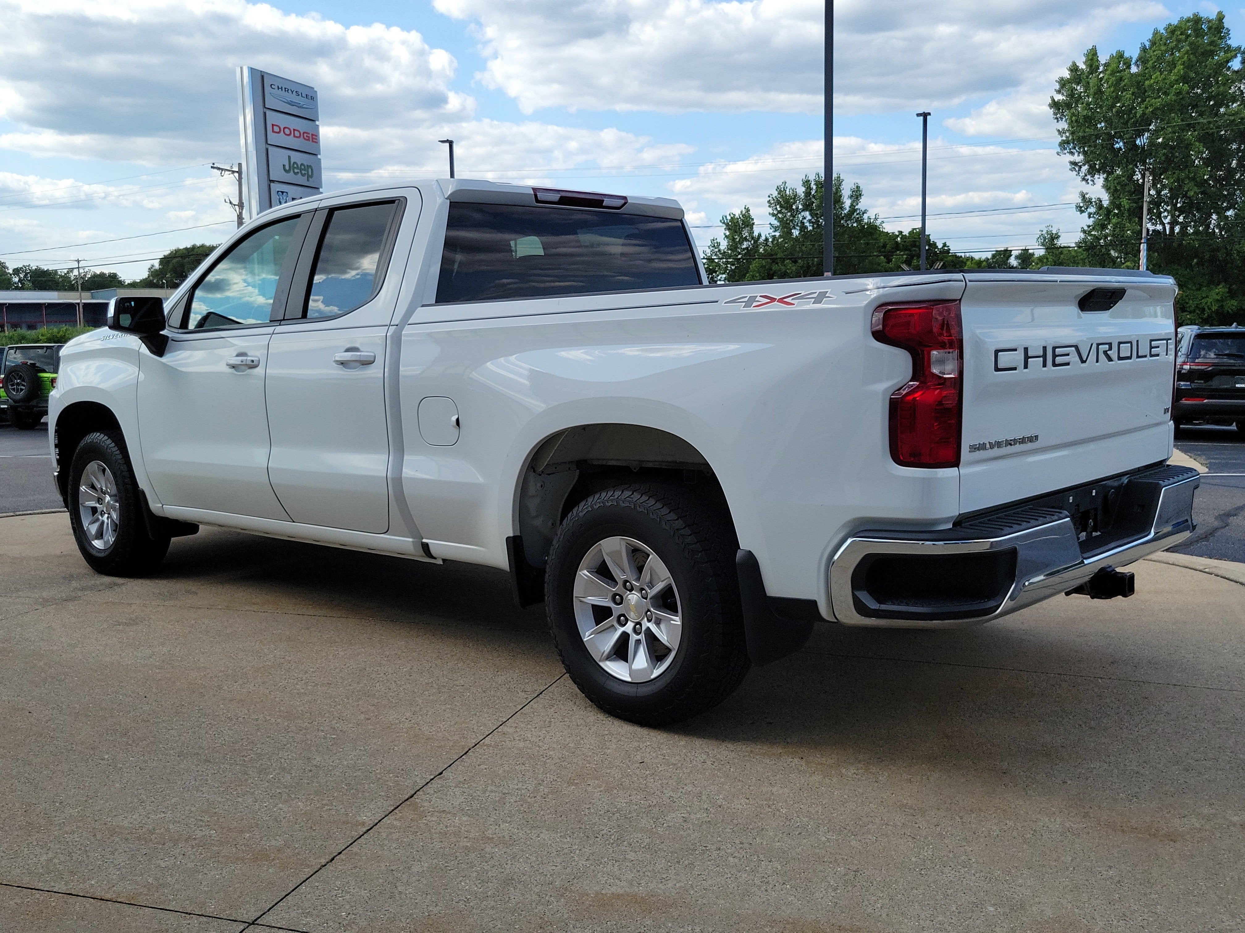 2020 Chevrolet Silverado 1500 4WD Double Cab Standard Bed LT