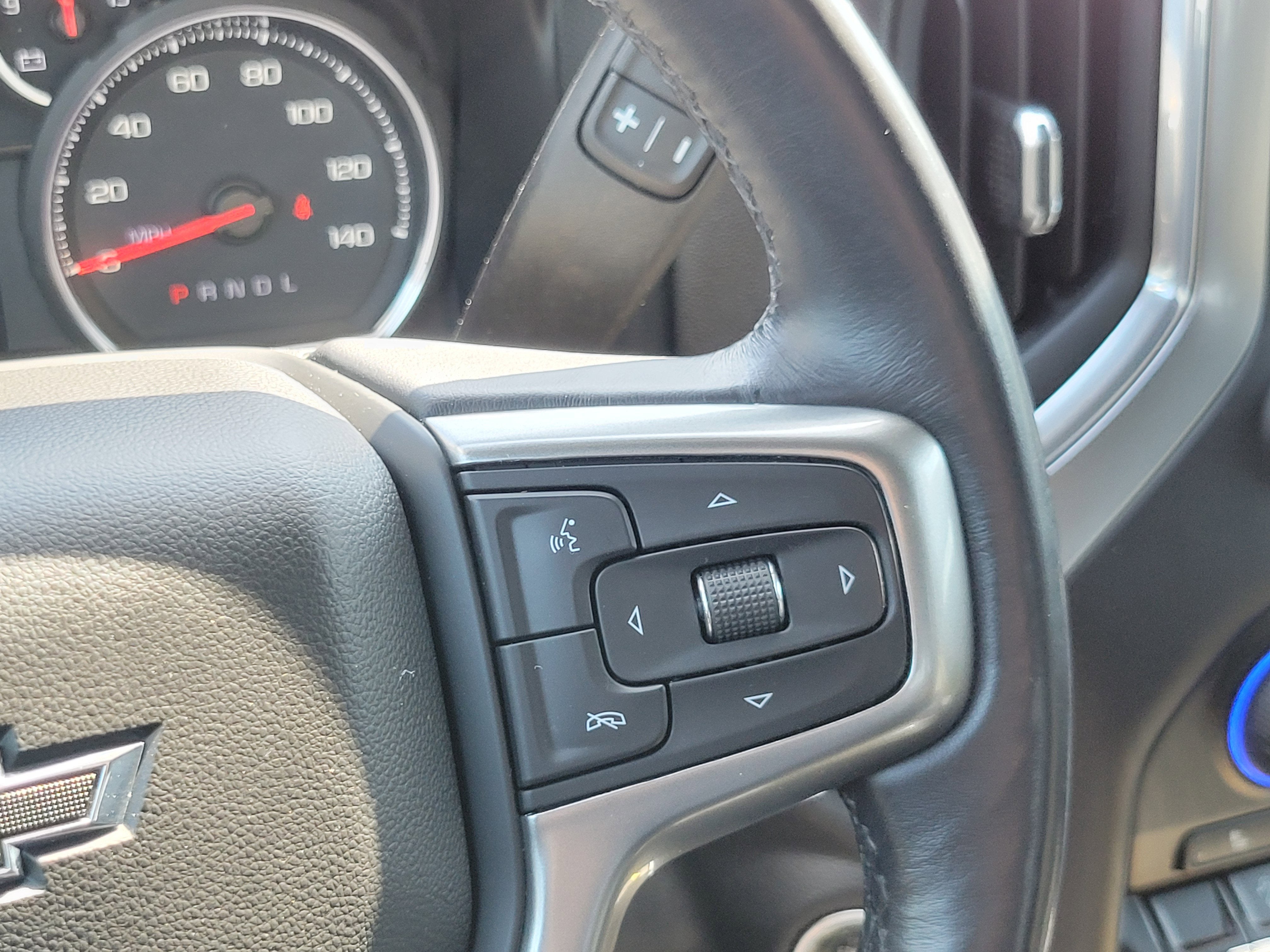 2021 Chevrolet Silverado 1500 4WD Crew Cab Short Bed RST
