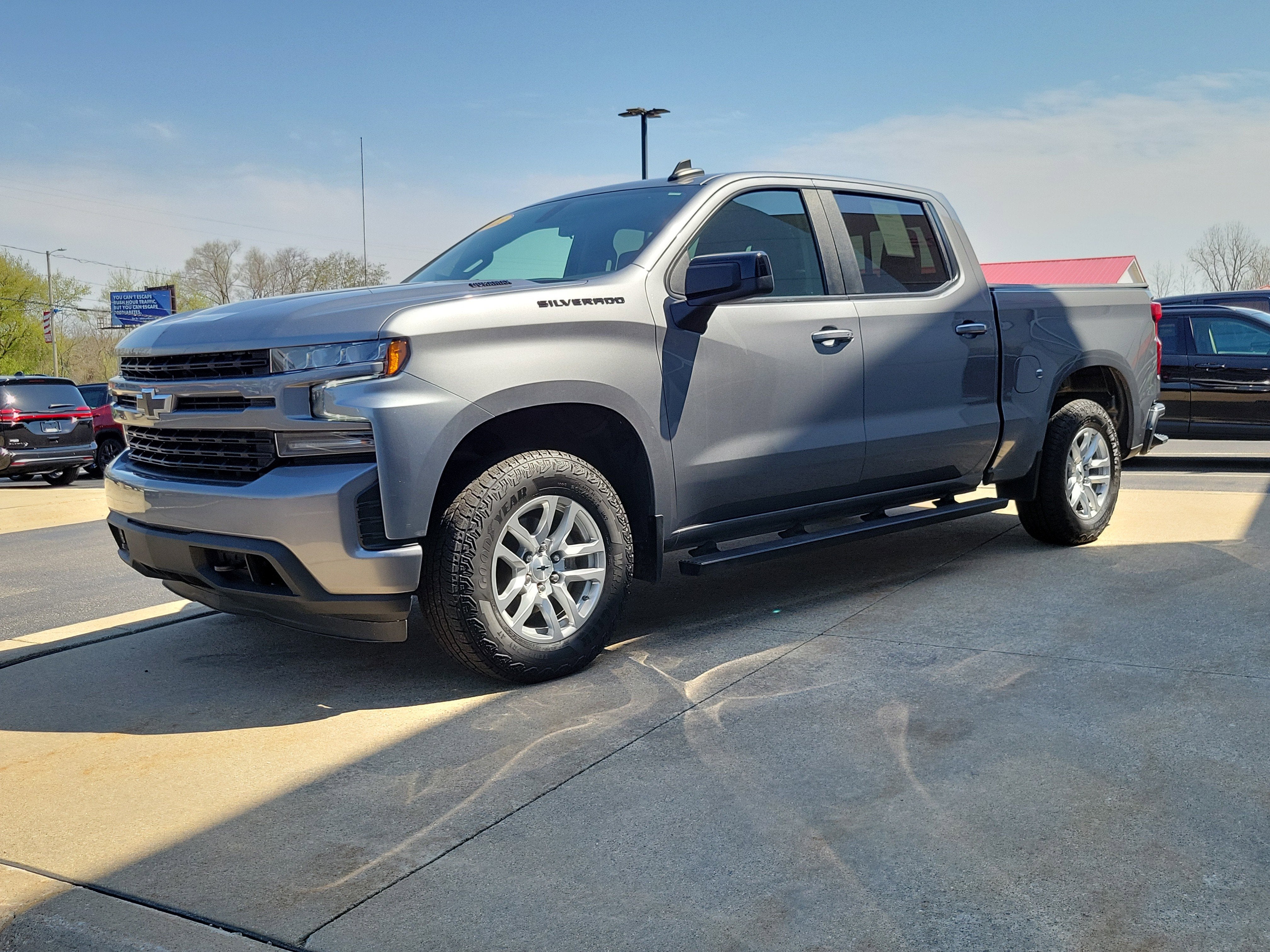 2021 Chevrolet Silverado 1500 4WD Crew Cab Short Bed RST