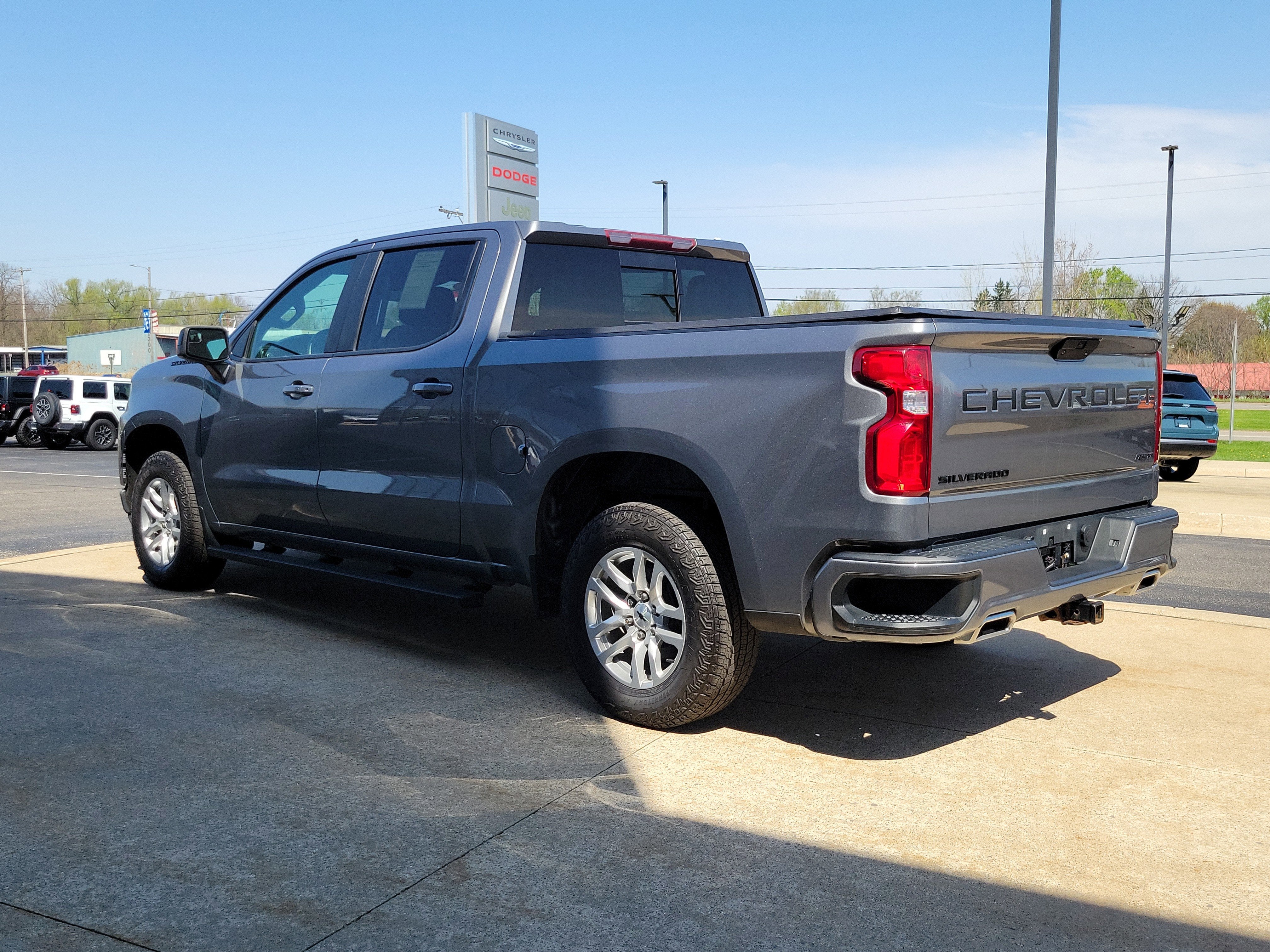 2021 Chevrolet Silverado 1500 4WD Crew Cab Short Bed RST