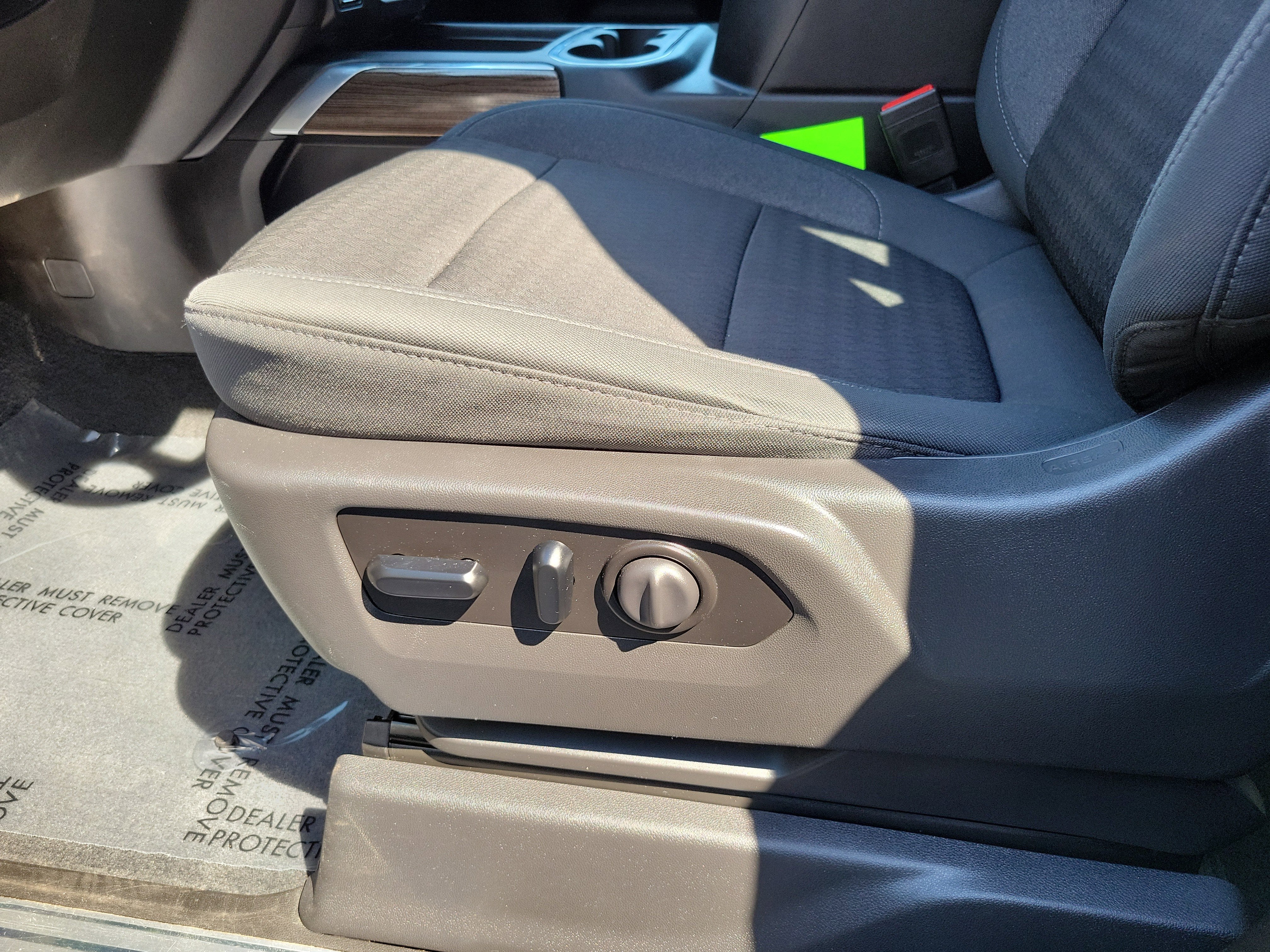 2021 Chevrolet Silverado 1500 4WD Crew Cab Short Bed RST