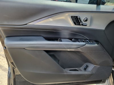 2024 Cadillac LYRIQ Tech w/1SA