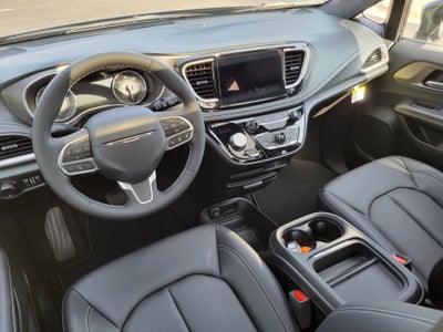 2027 Chrysler Pacifica PACIFICA SELECT