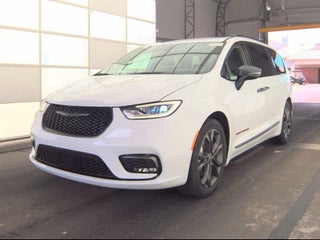 2024 Chrysler Pacifica Touring L Road Tripper