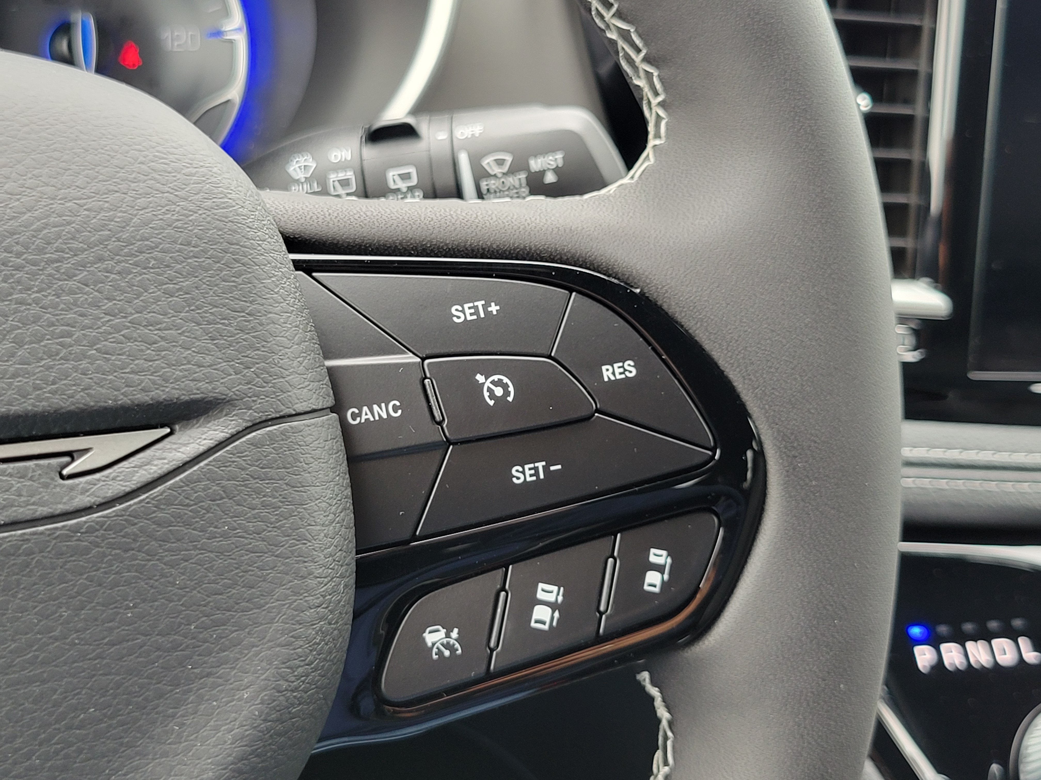 2027 Chrysler Pacifica PACIFICA LIMITED
