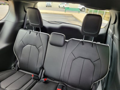 2027 Chrysler Pacifica PACIFICA LIMITED