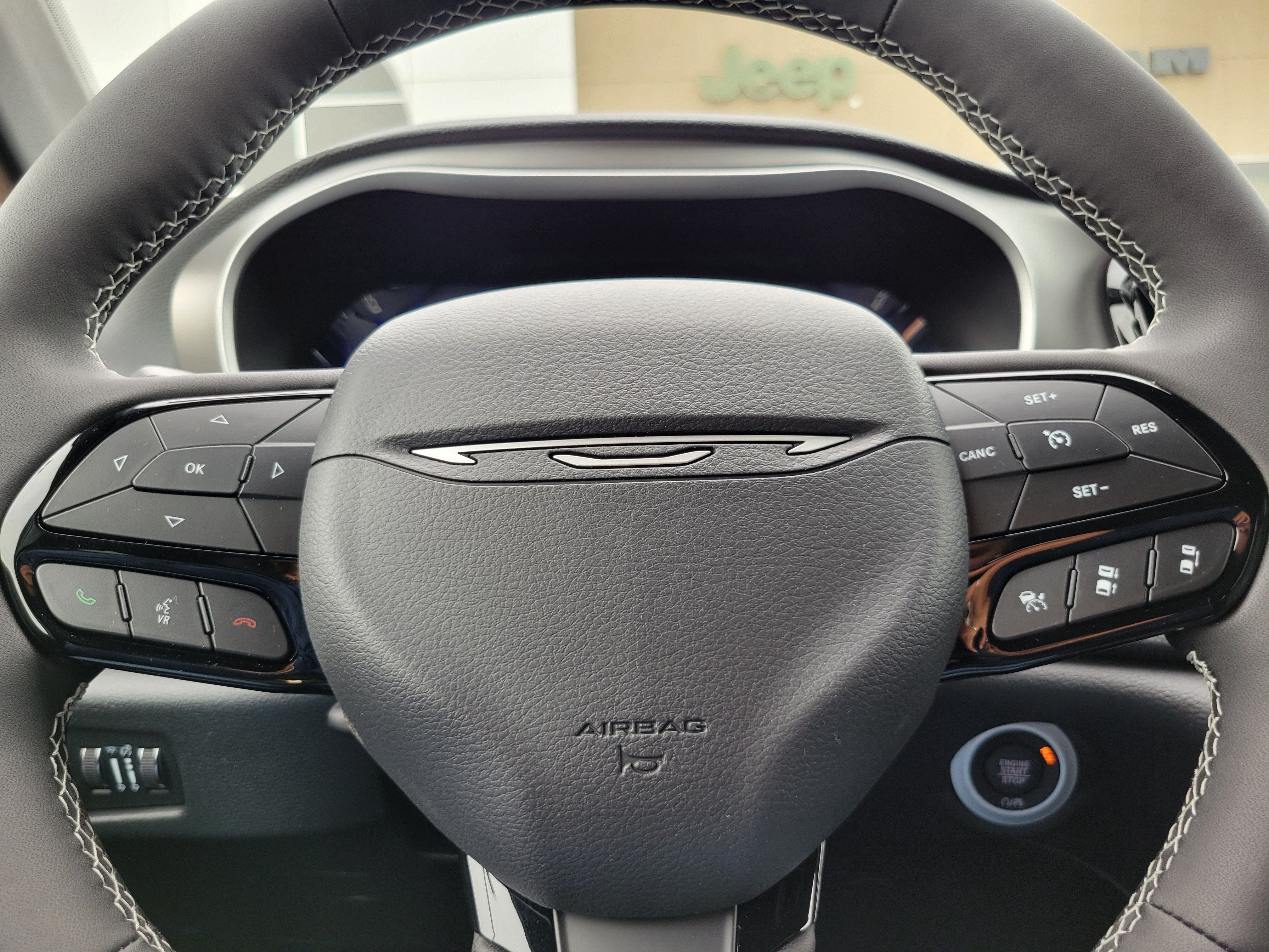 2027 Chrysler Pacifica PACIFICA LIMITED
