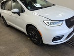2023 Chrysler Pacifica Hybrid Touring L S