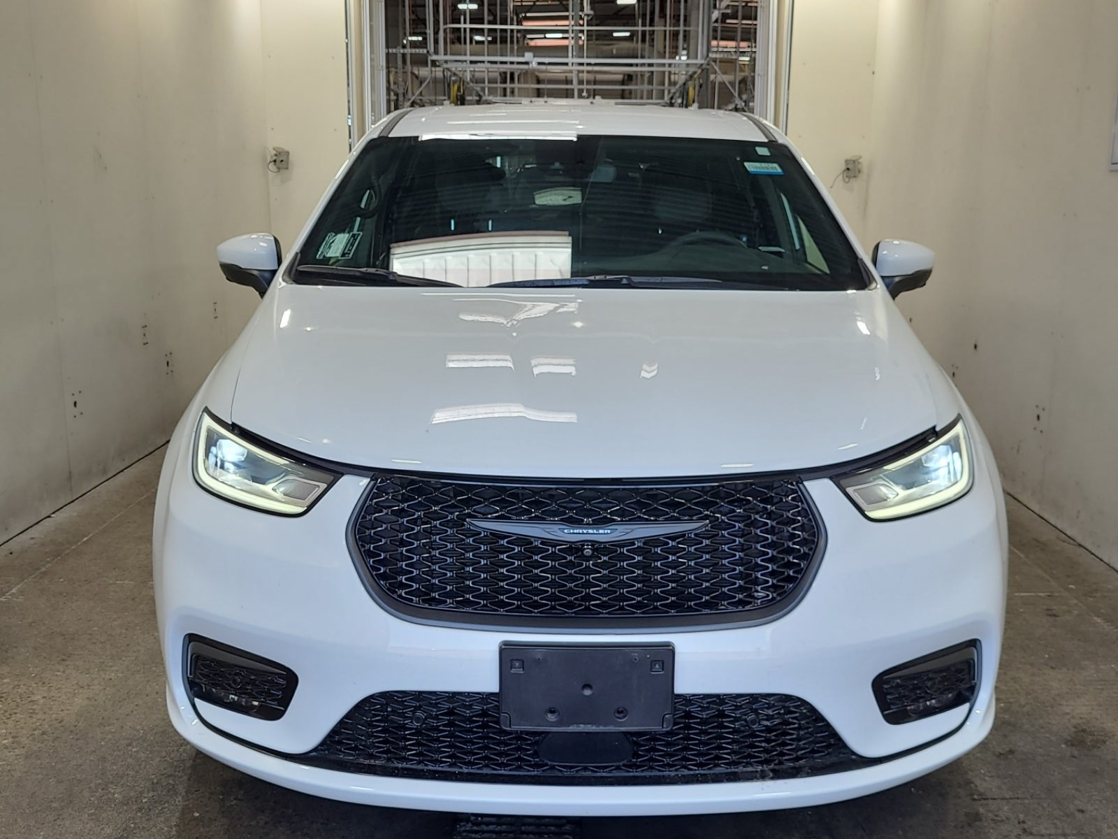 2023 Chrysler Pacifica Hybrid Touring L S