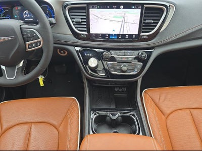 2025 Chrysler Pacifica Pinnacle PHEV