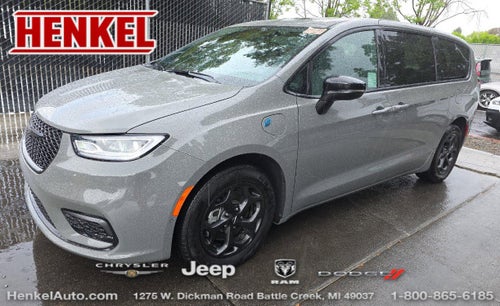 2023 Chrysler Pacifica Hybrid Limited