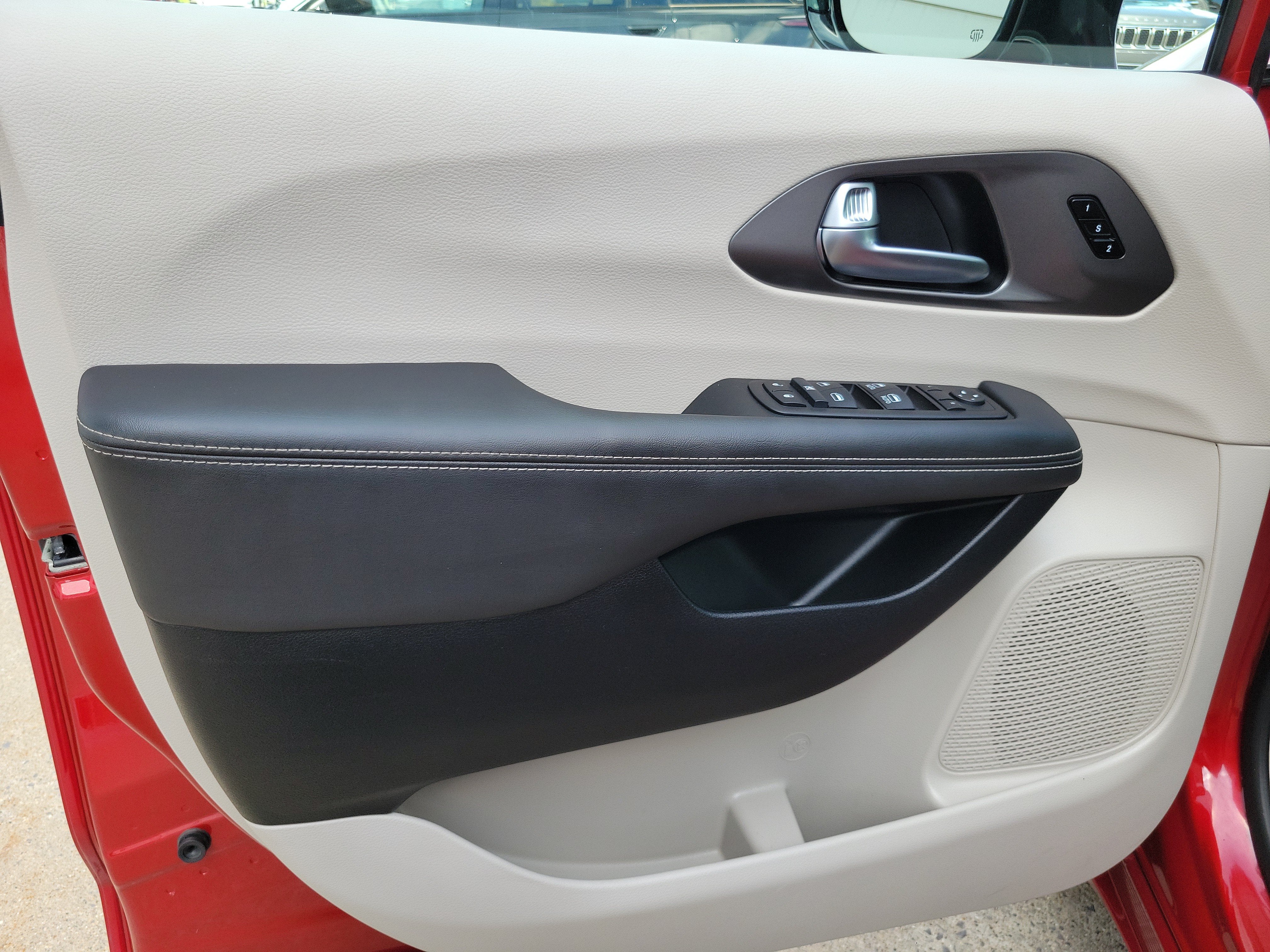 2024 Chrysler Pacifica Touring L AWD