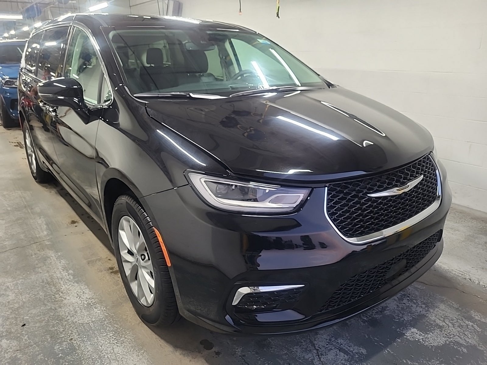 2024 Chrysler Pacifica Touring L AWD