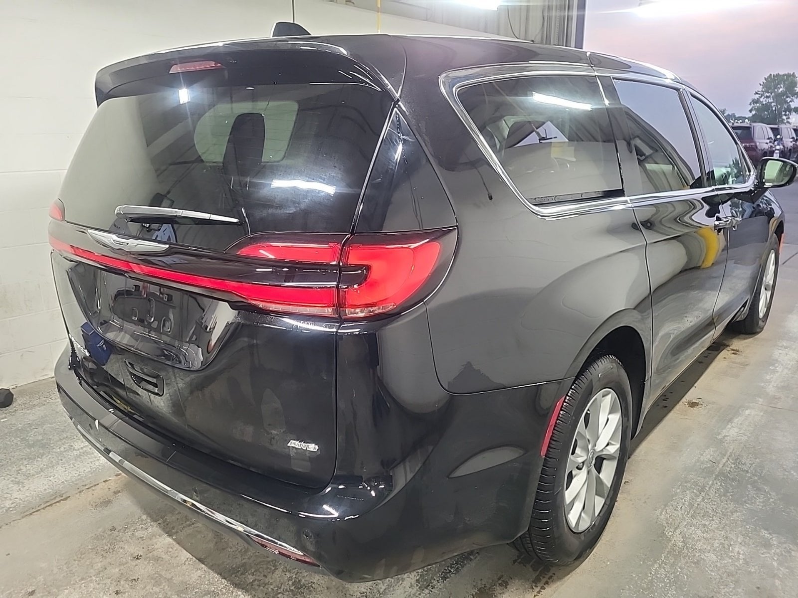 2024 Chrysler Pacifica Touring L AWD