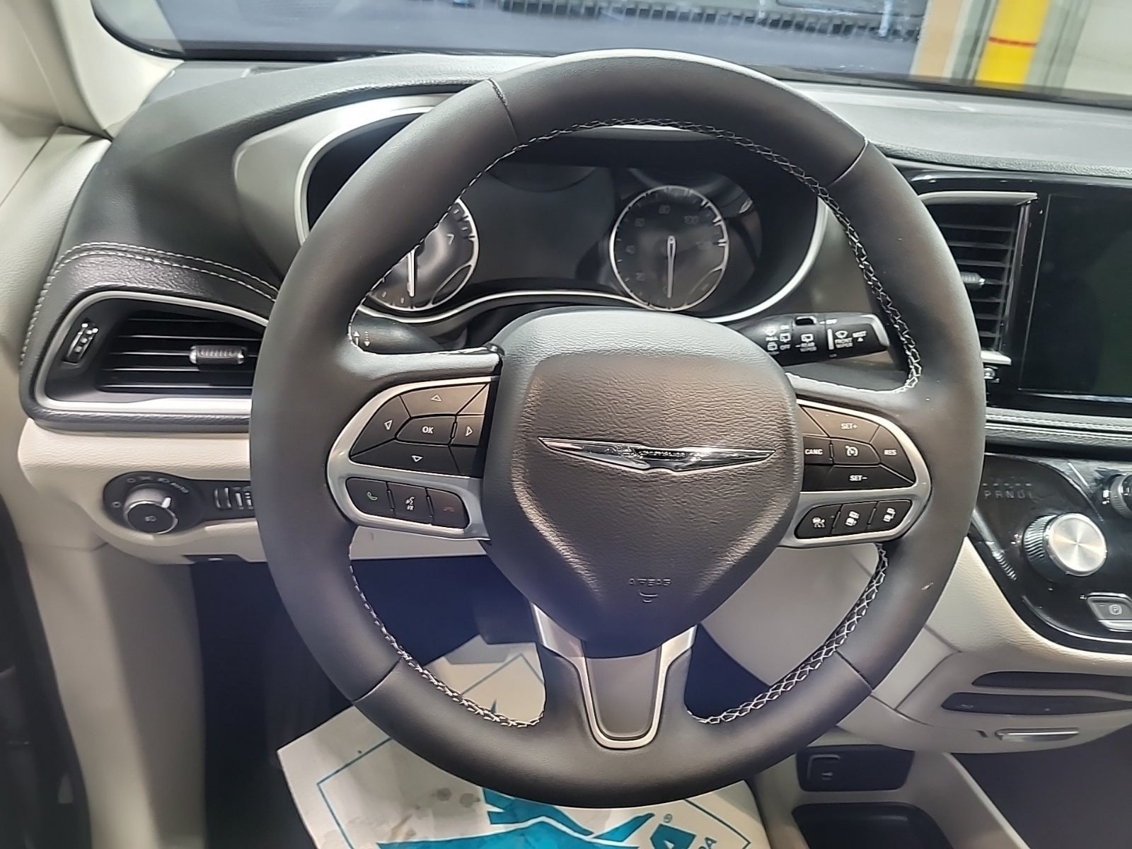 2024 Chrysler Pacifica Touring L AWD