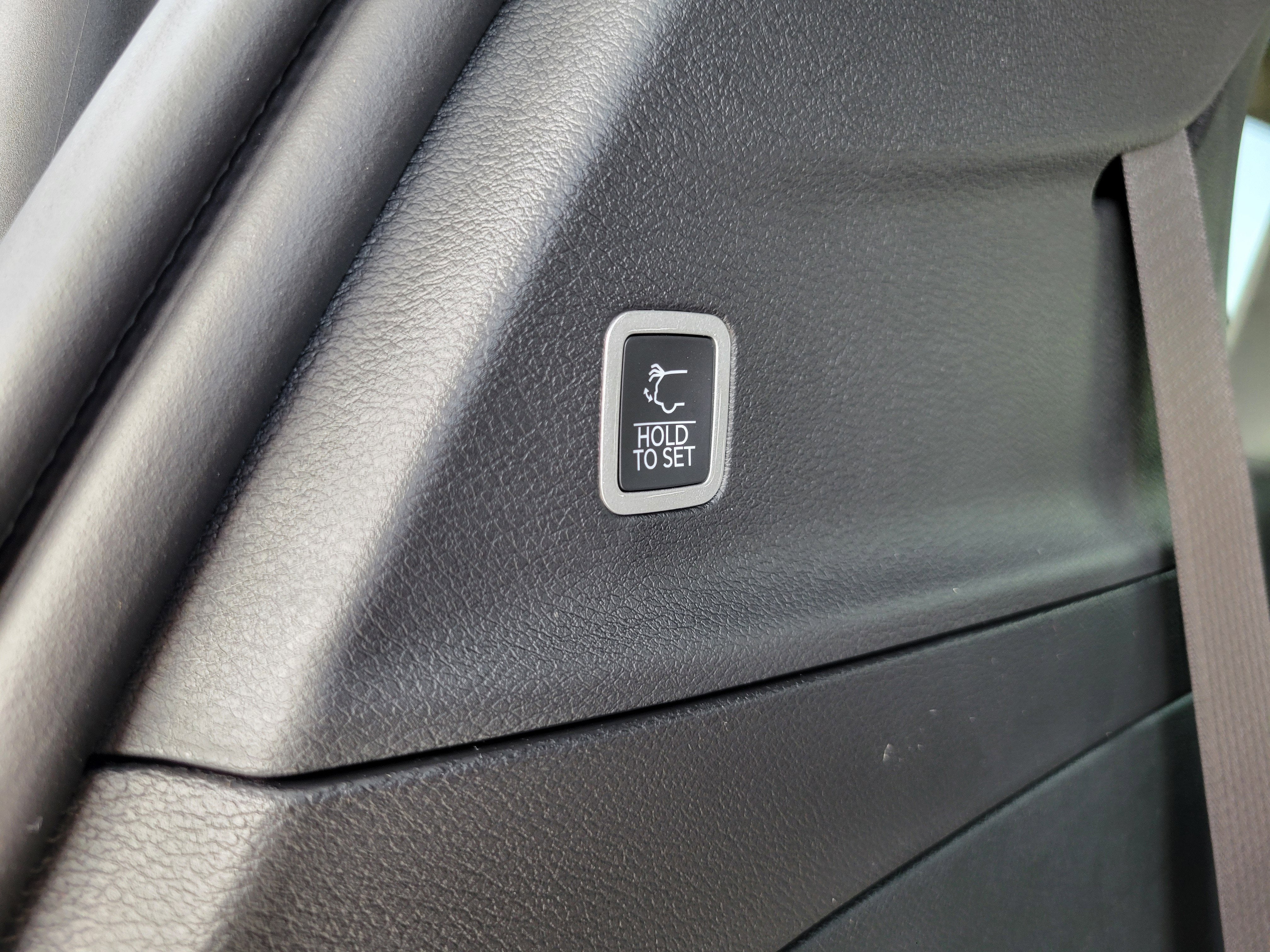 2027 Chrysler Pacifica PACIFICA SELECT AWD