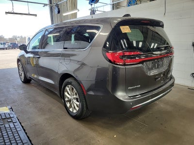 2023 Chrysler Pacifica Touring L AWD