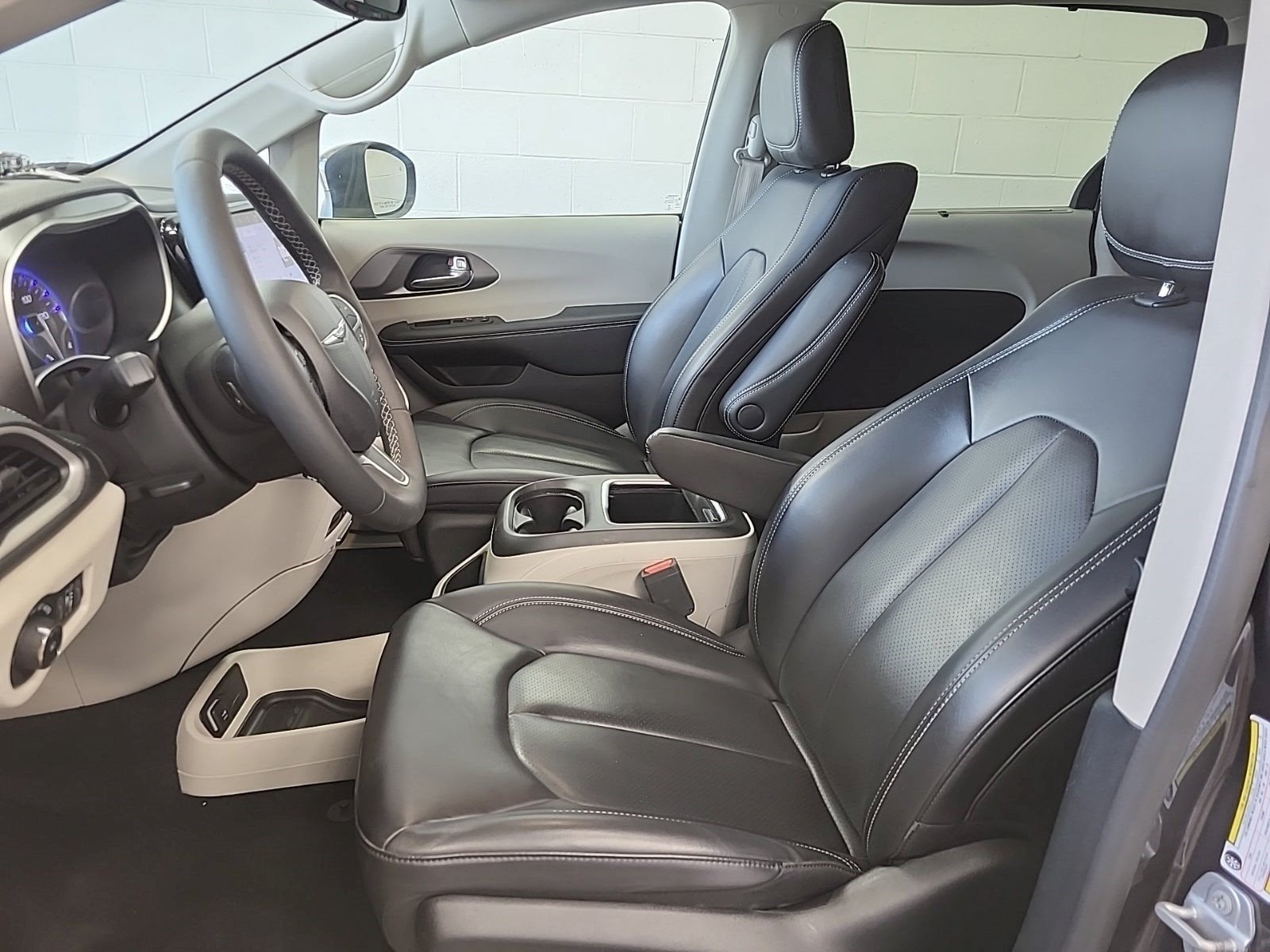 2023 Chrysler Pacifica Touring L AWD