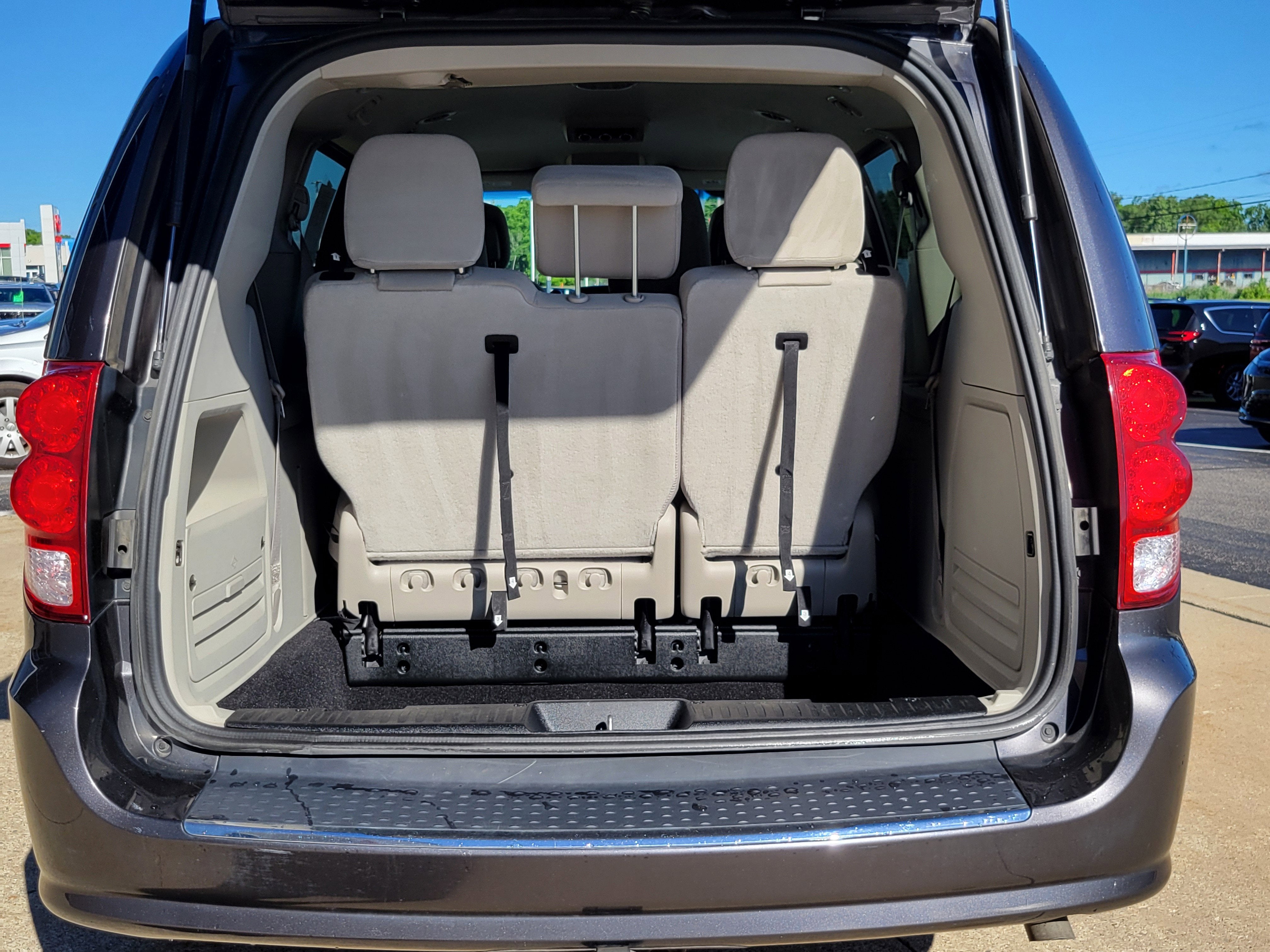 2017 Dodge Grand Caravan SE