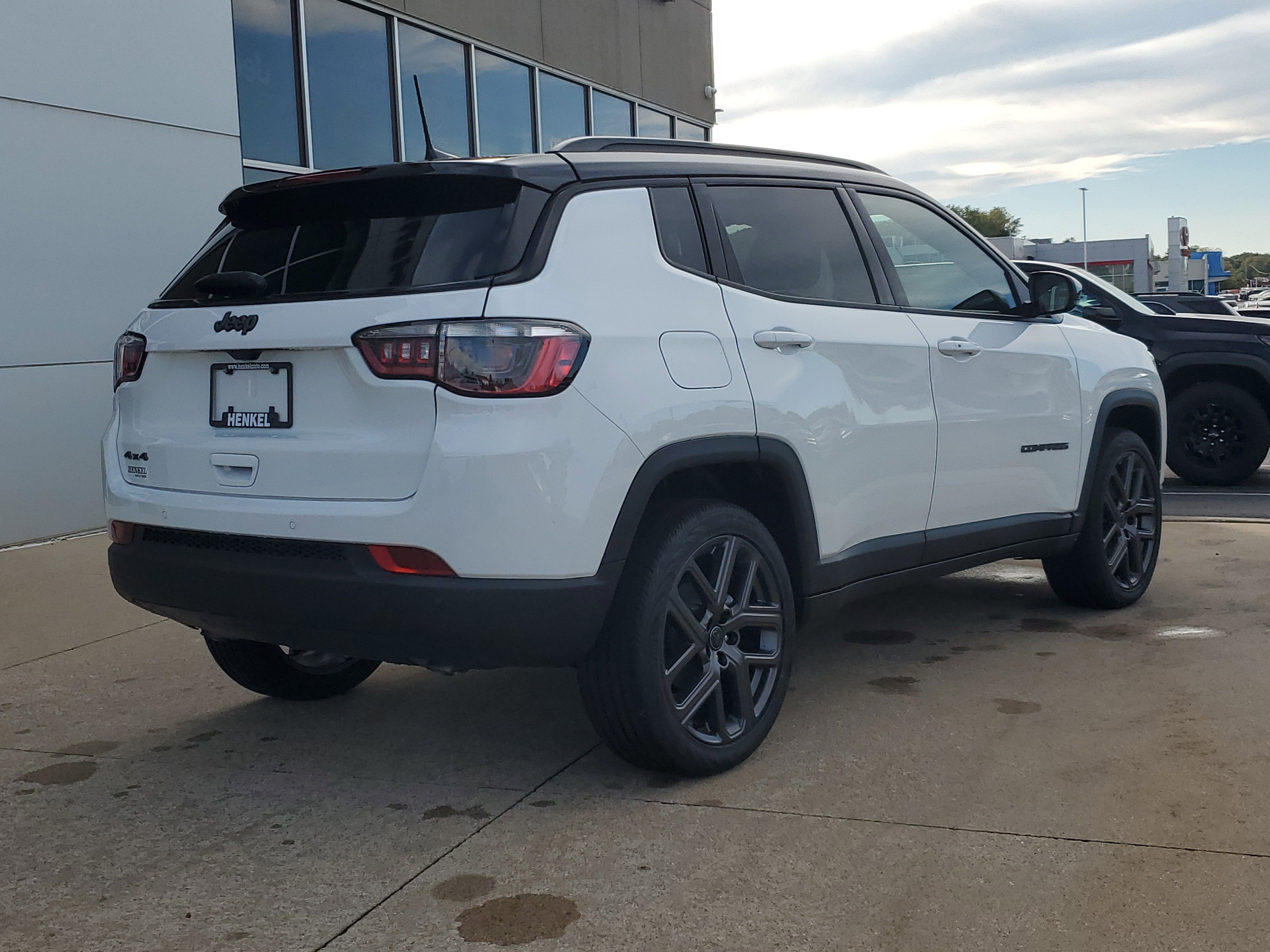 2026 Jeep Compass COMPASS LIMITED ALTITUDE 4X4