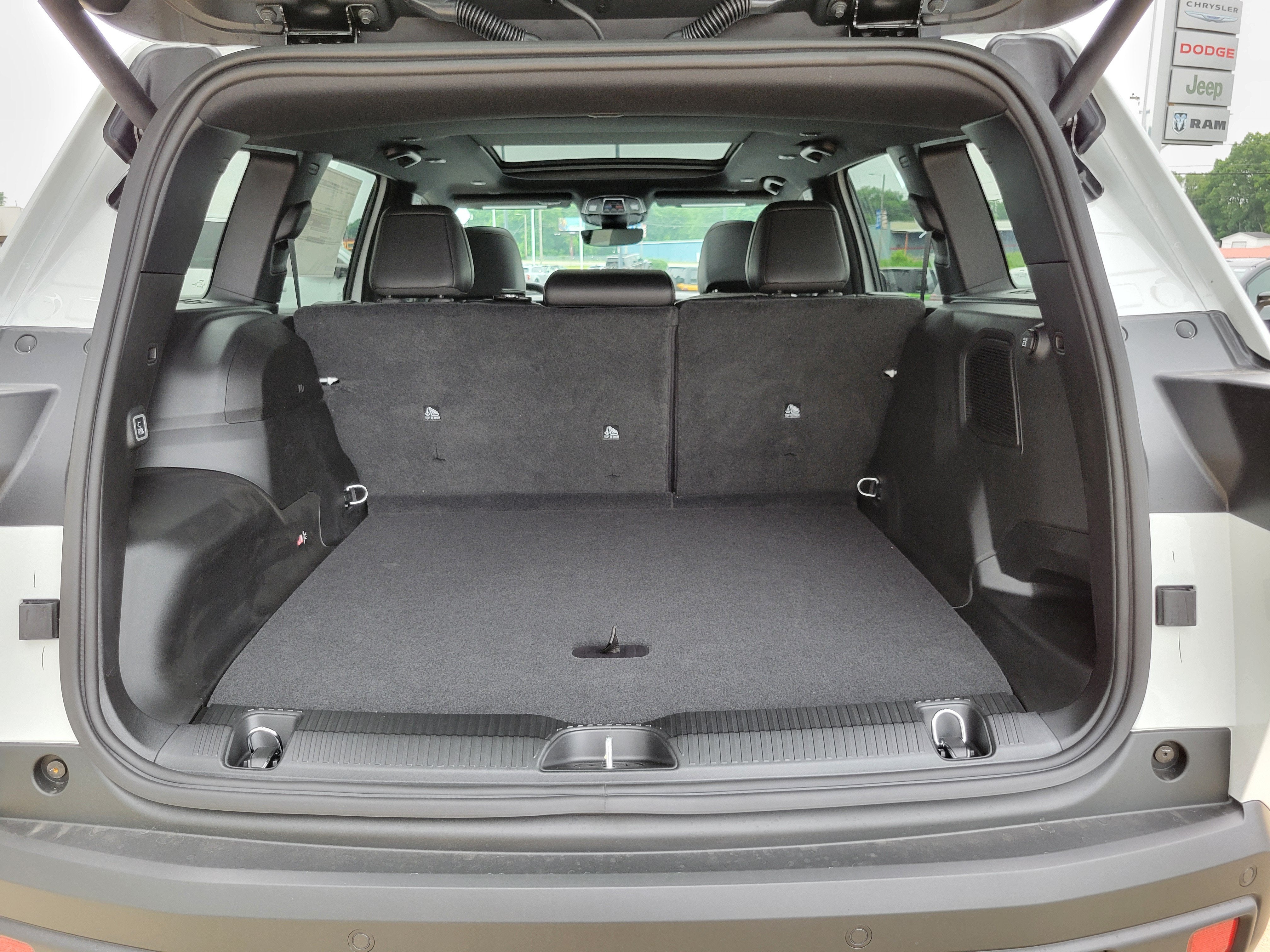 2026 Jeep Cherokee CHEROKEE 85TH ANNIVERSARY EDITION 4X4