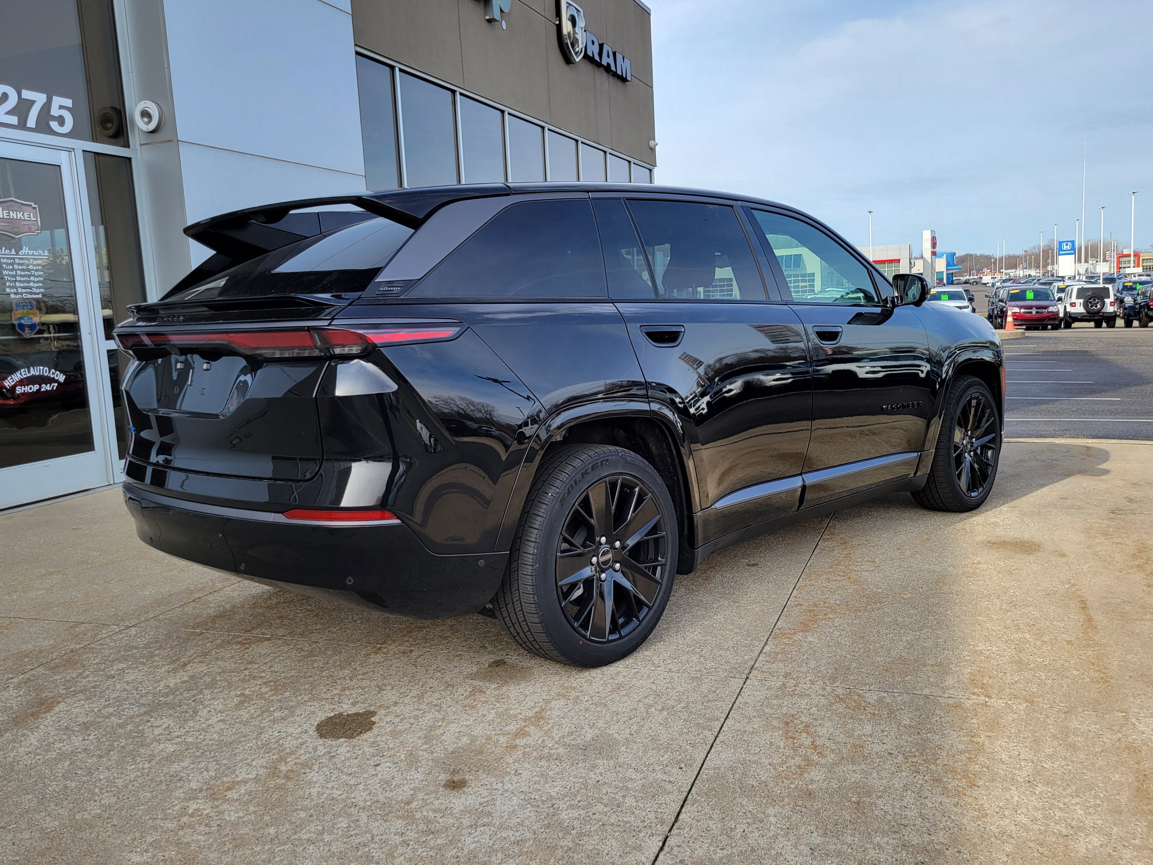 2024 Jeep Wagoneer S Launch Edition