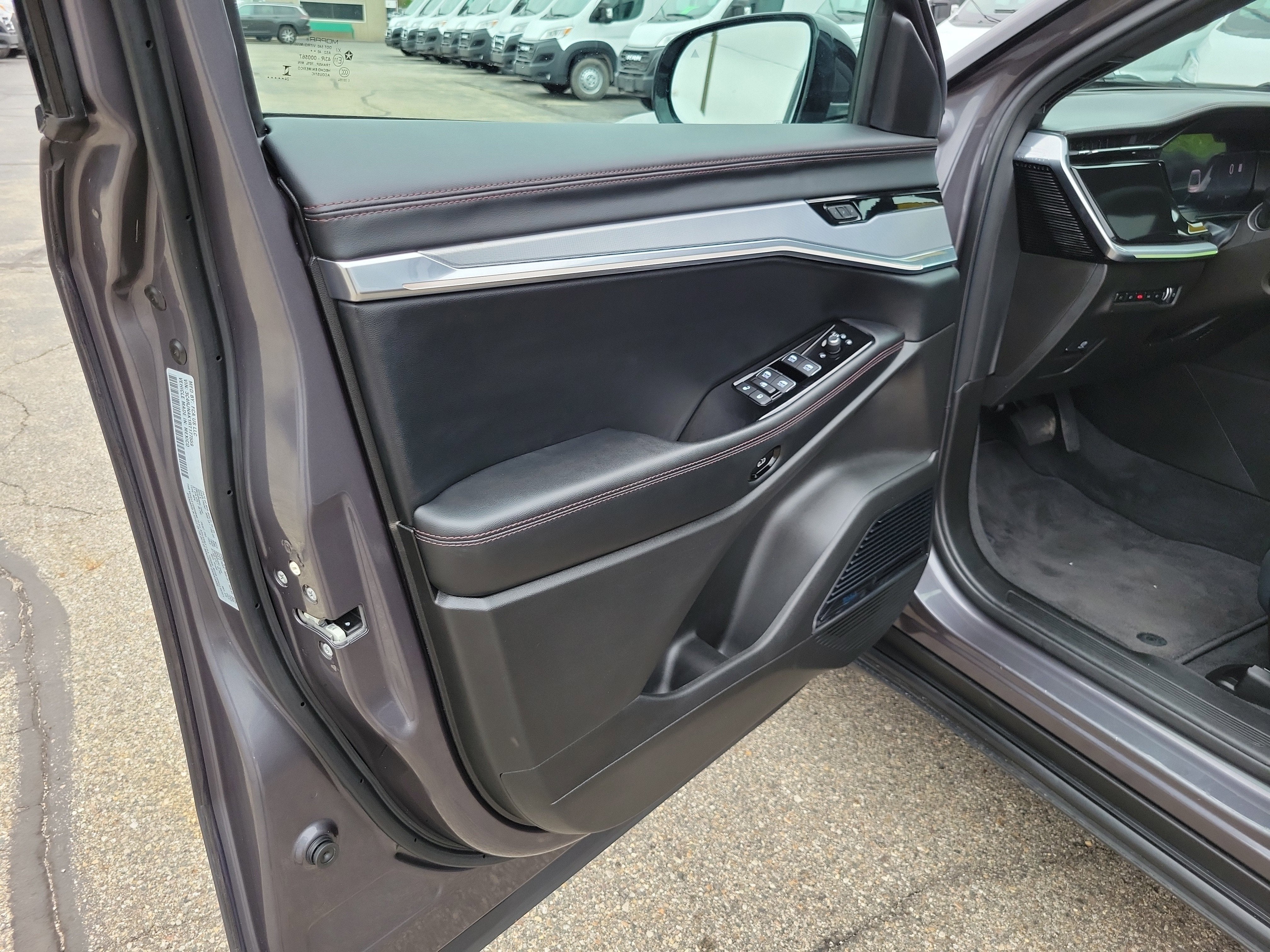 2024 Jeep Wagoneer S Launch Edition