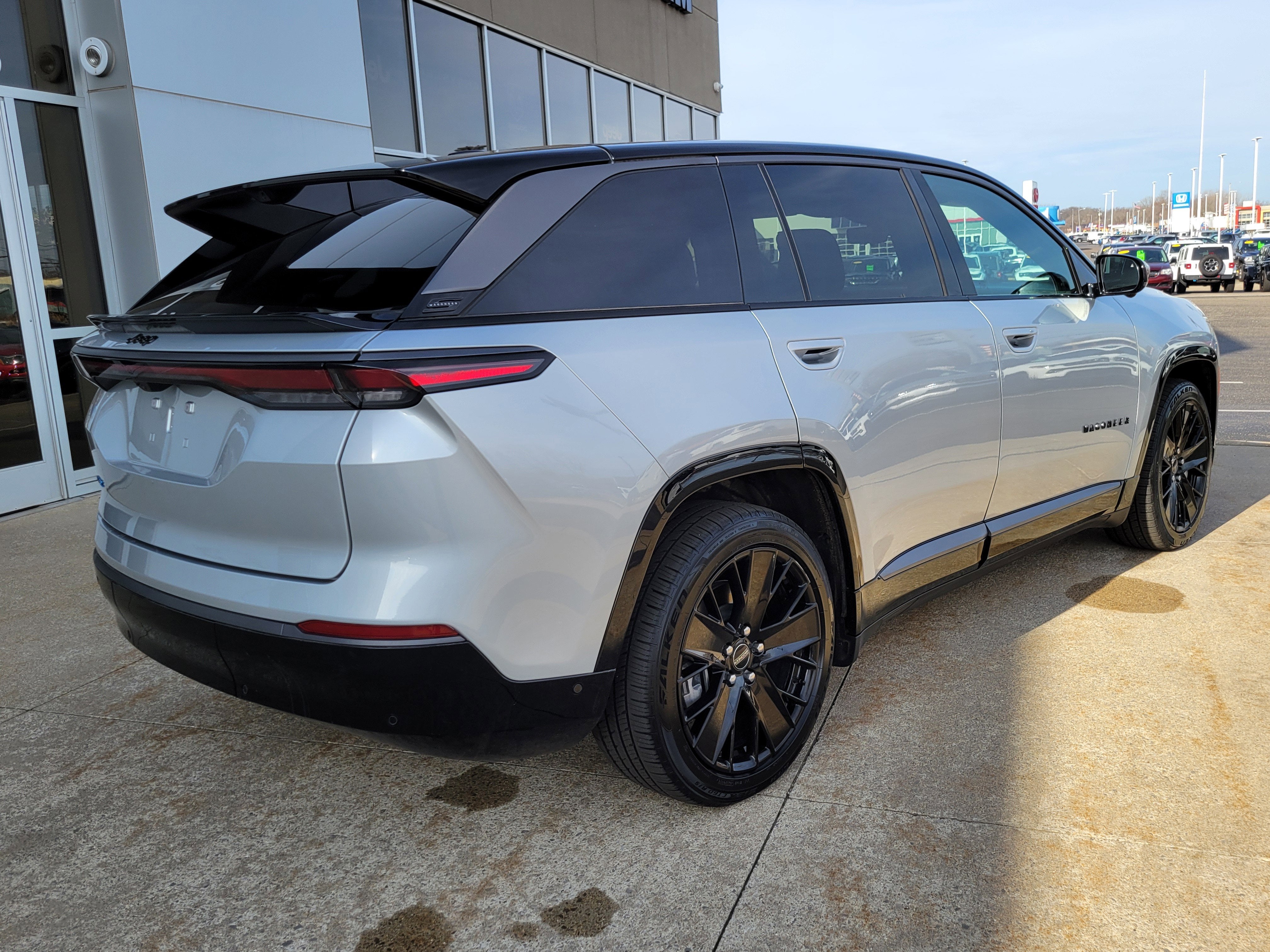 2024 Jeep Wagoneer S Launch Edition