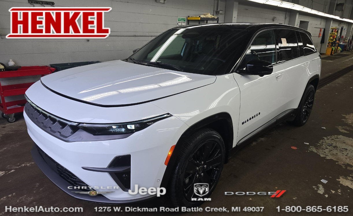 2024 Jeep Wagoneer S's photo