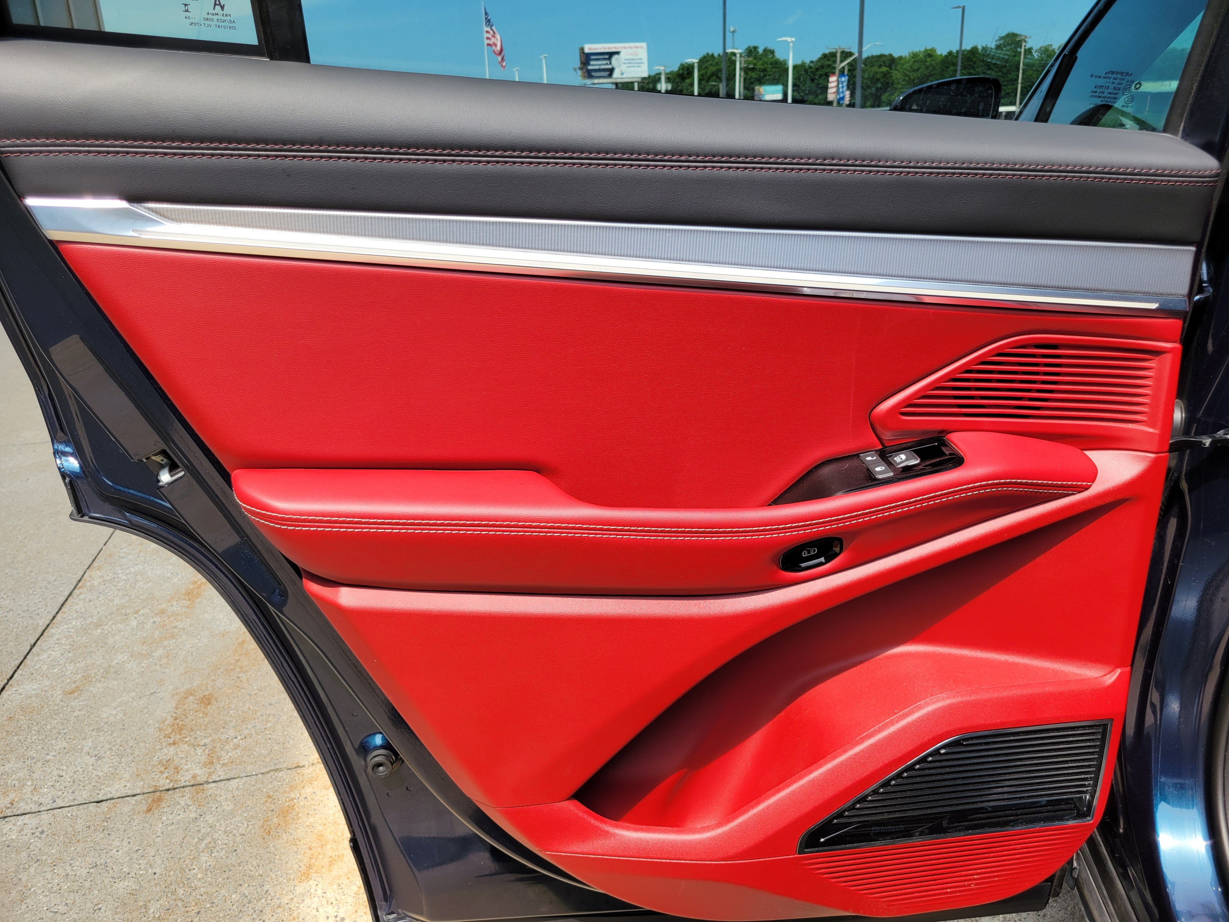 2024 Jeep Wagoneer S Launch Edition