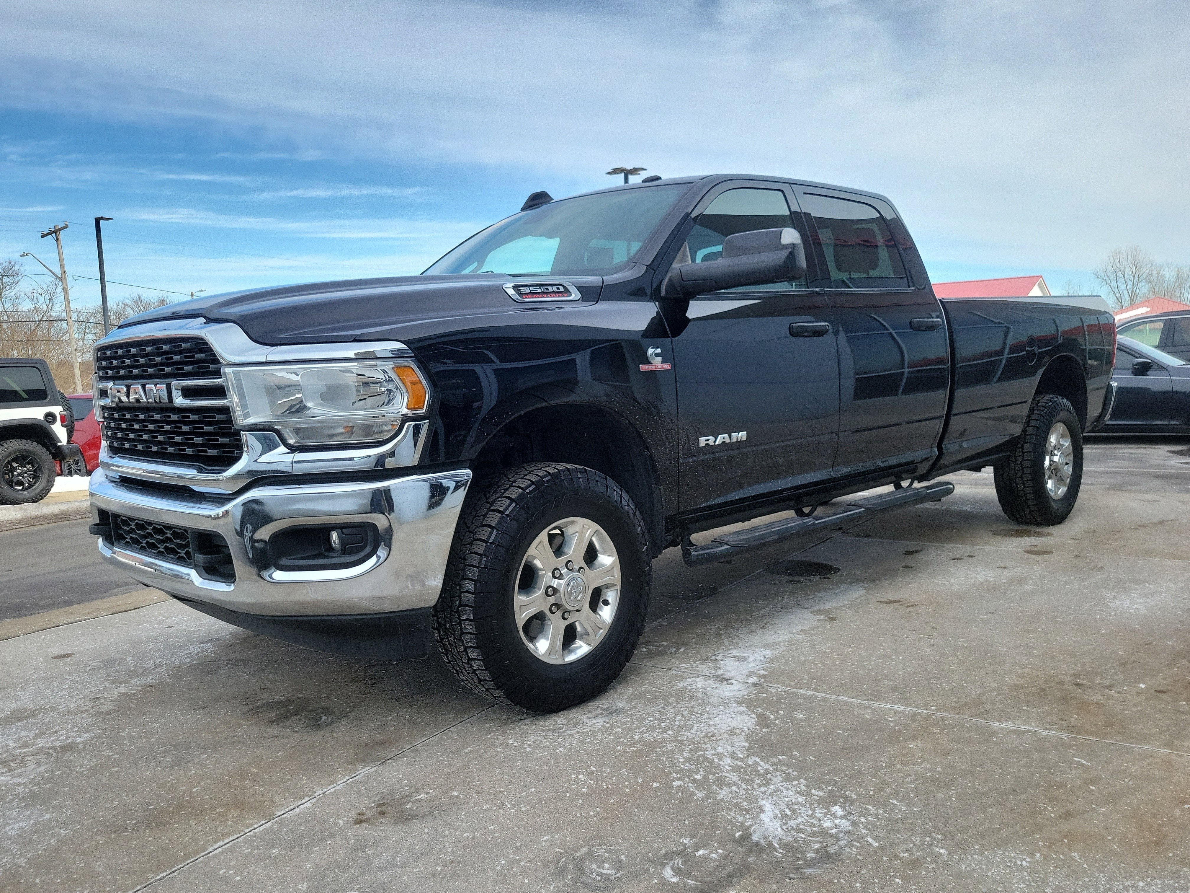 2022 RAM 3500 Big Horn Crew Cab 4x4 8' Box