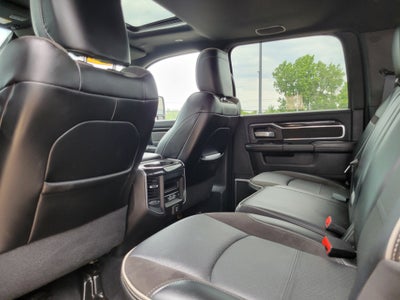 2023 RAM 3500 Laramie Crew Cab 4x4 8' Box