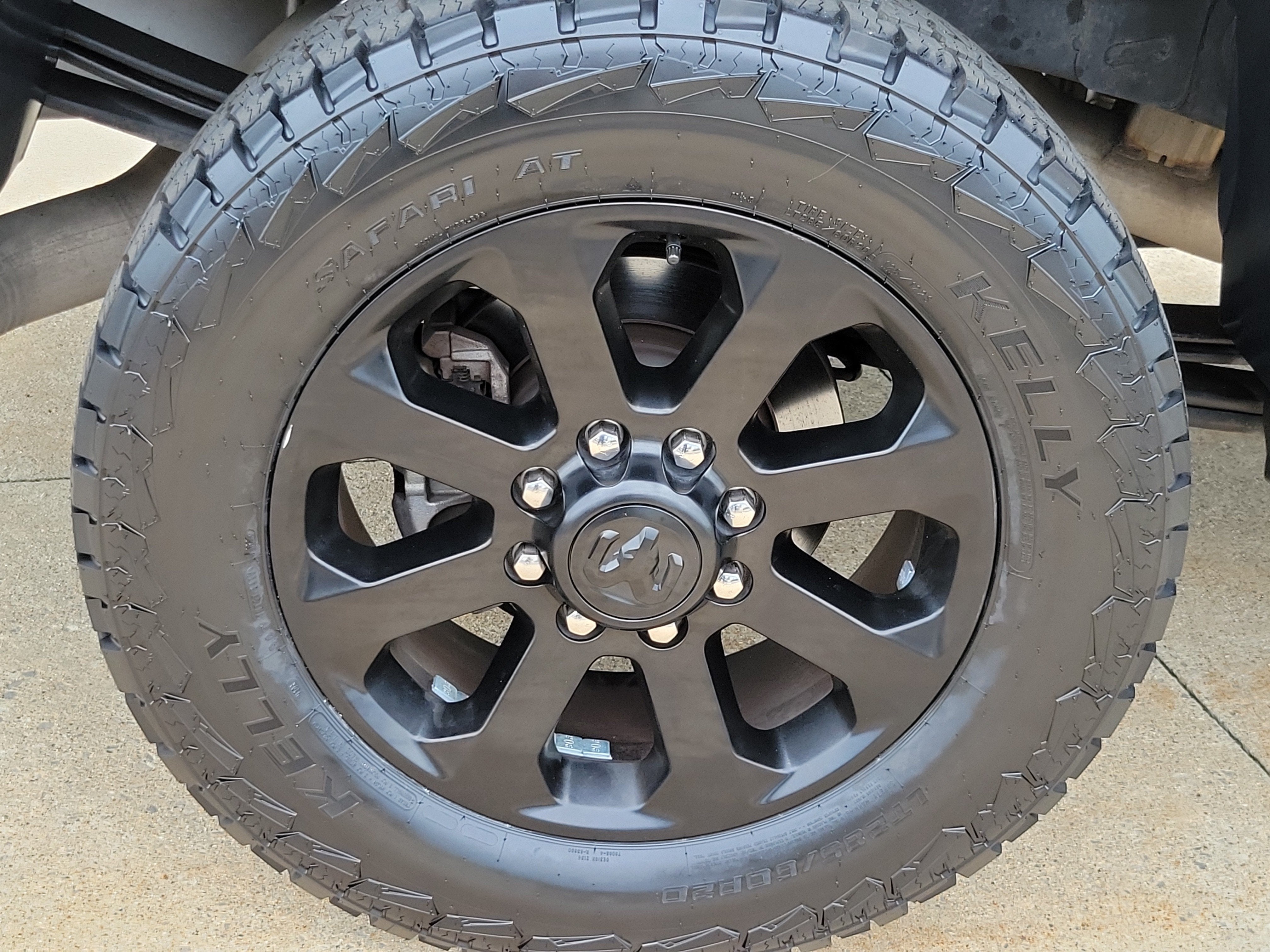 2023 RAM 3500 Laramie Crew Cab 4x4 8' Box