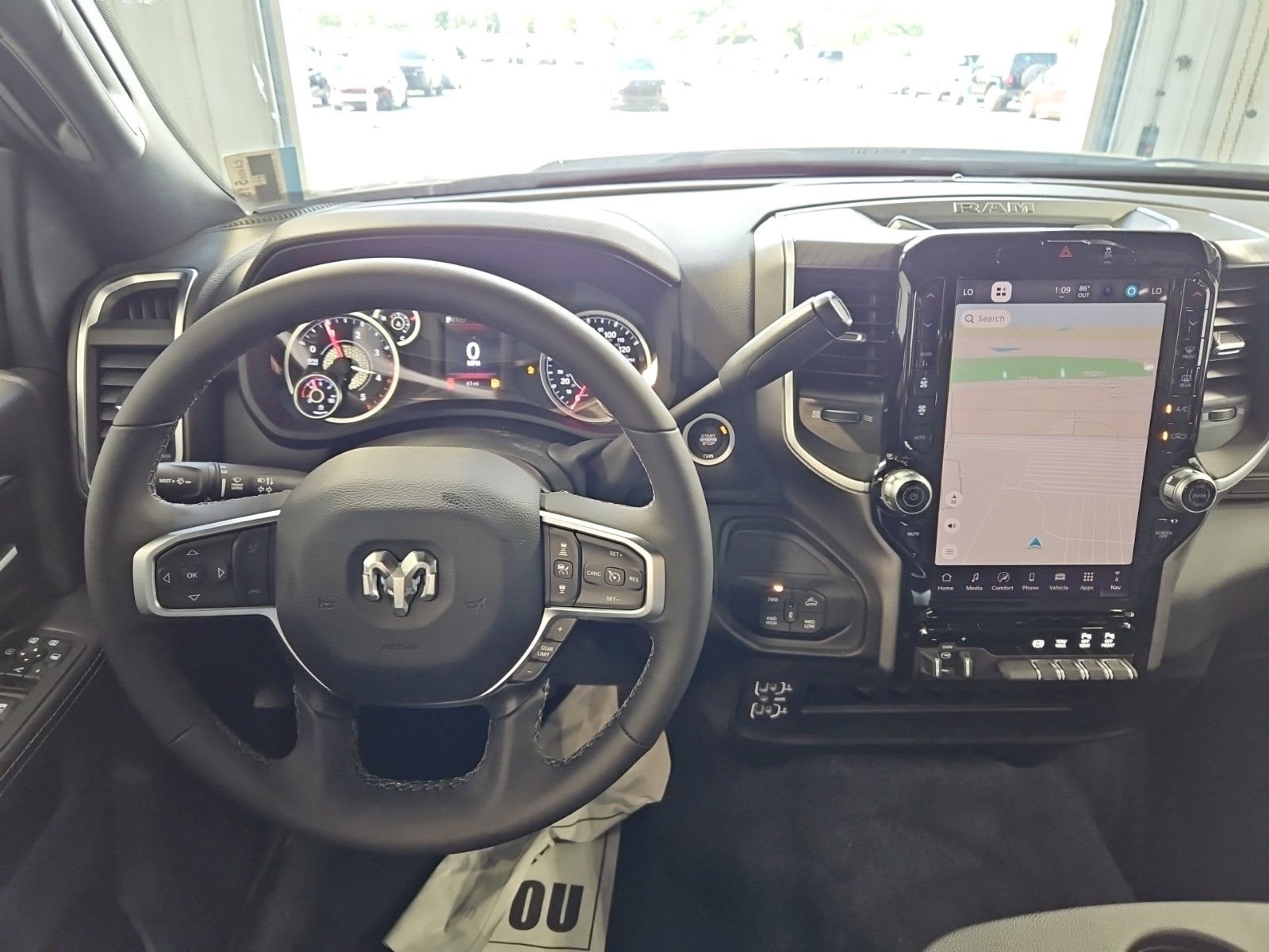 2025 RAM 2500 Big Horn Crew Cab 4x4 6'4' Box