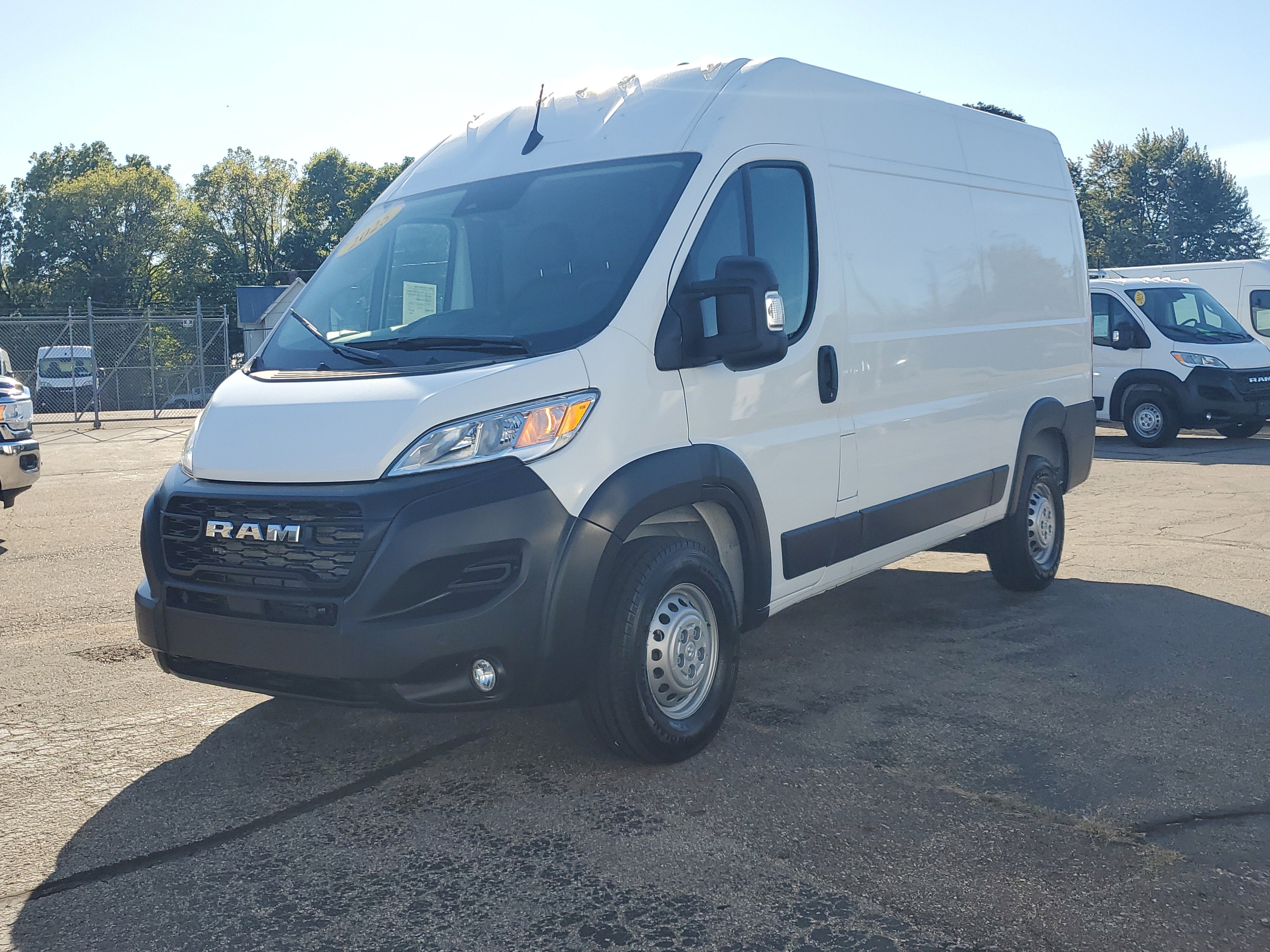 2025 RAM ProMaster 1500 Cargo Van Tradesman High Roof 136' WB w/Pass Seat