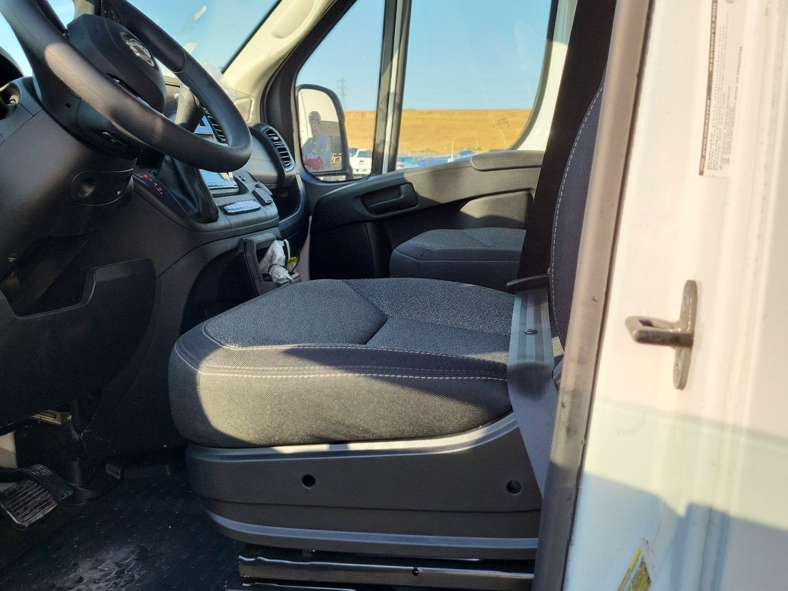 2025 RAM ProMaster 1500 SLT 136 WB High Roof