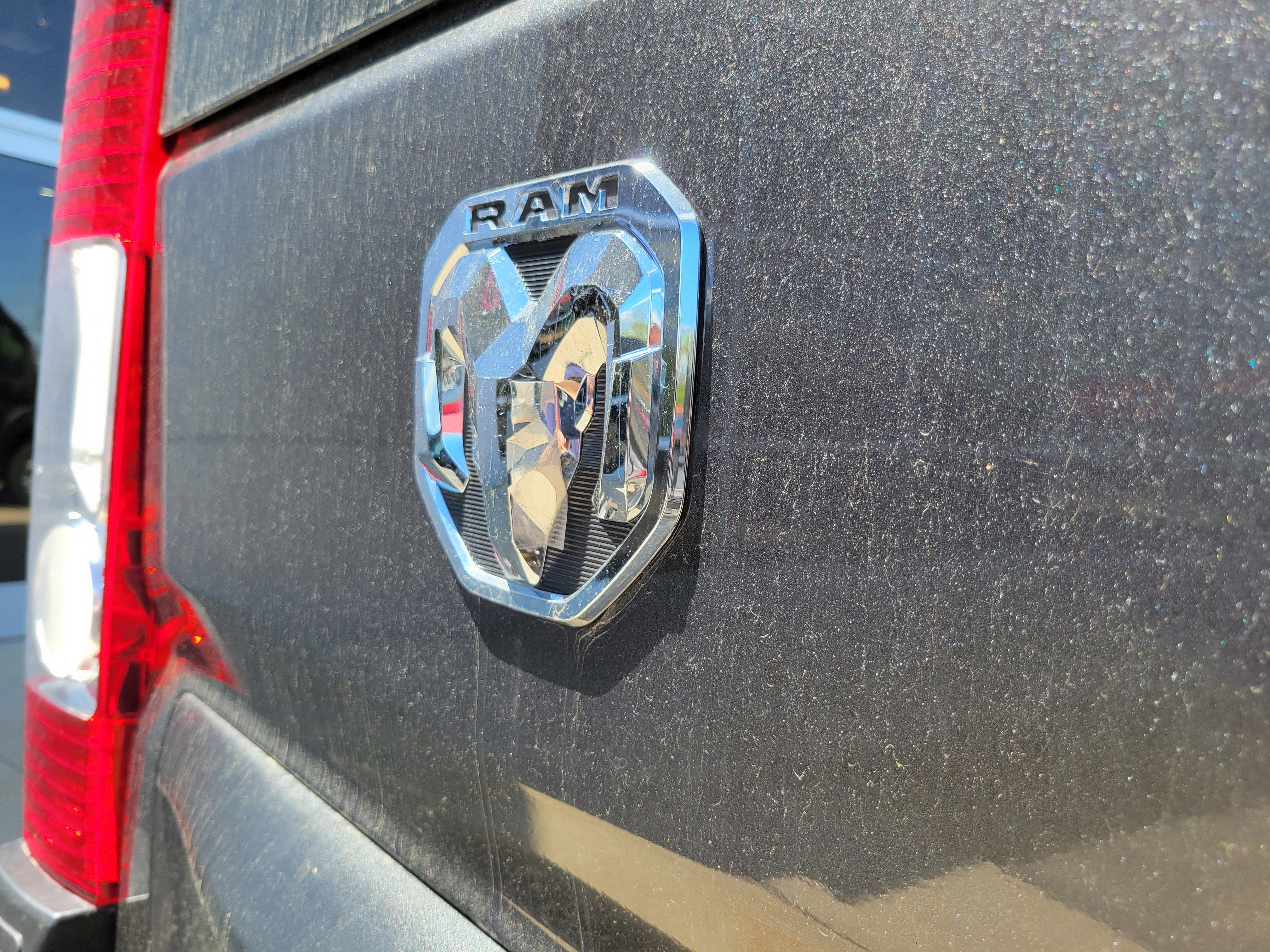 2025 RAM ProMaster 2500 Cargo Van SLT High Roof 136' WB